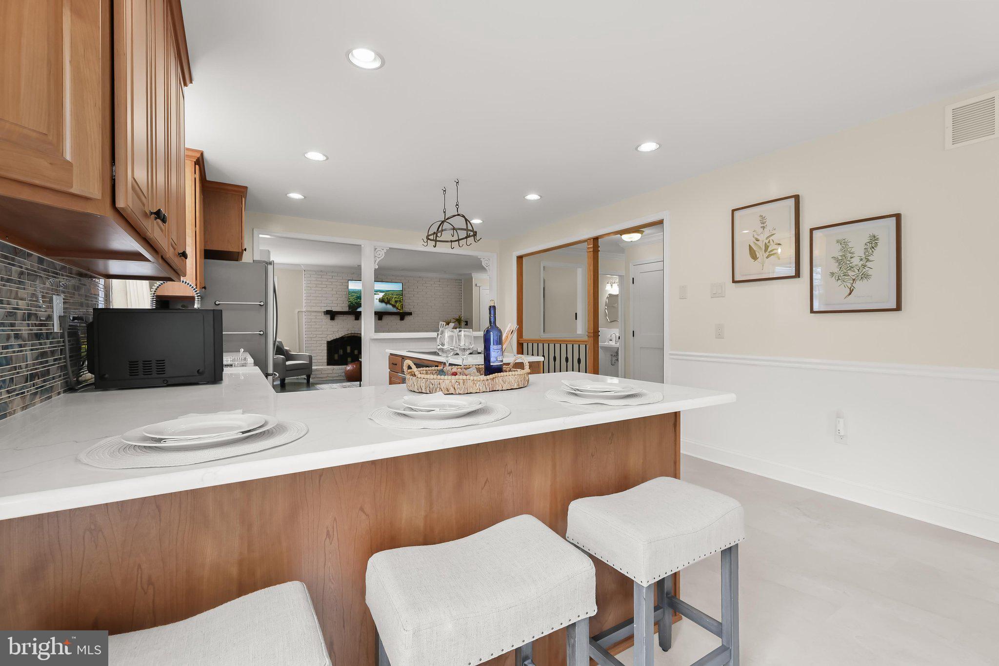 VALLEY HILLS - Residential