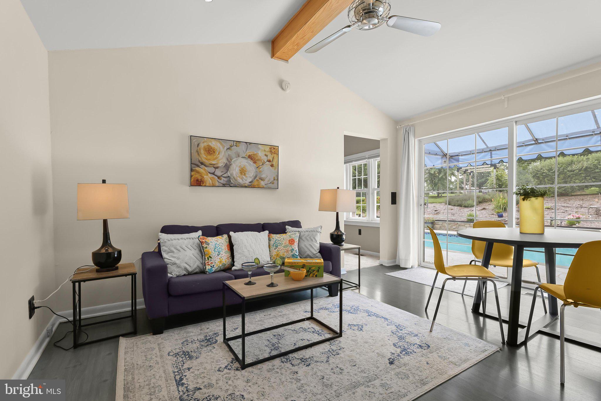 VALLEY HILLS - Residential