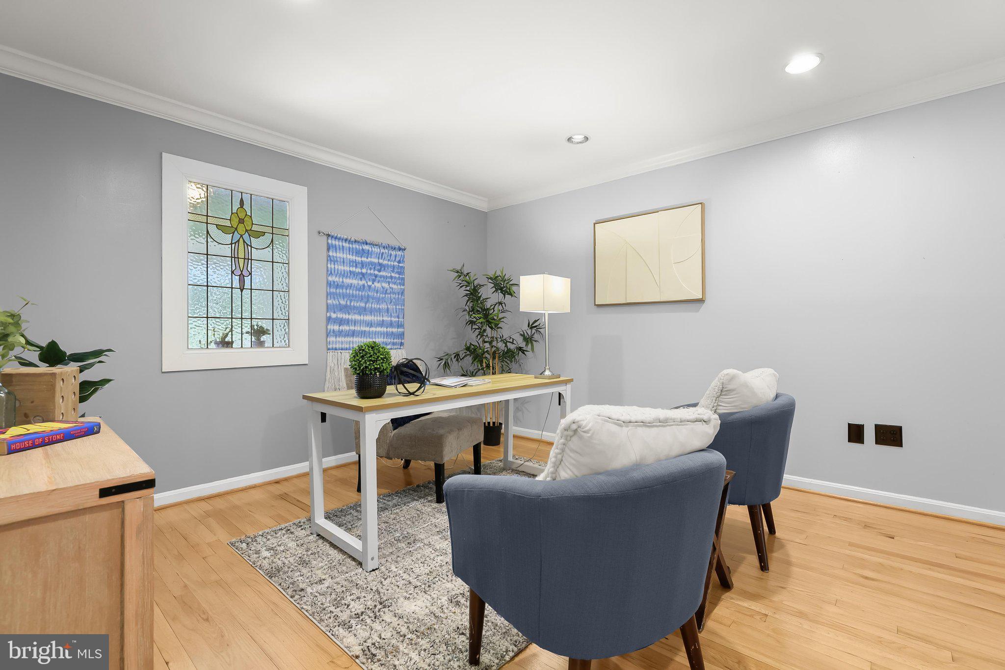 VALLEY HILLS - Residential