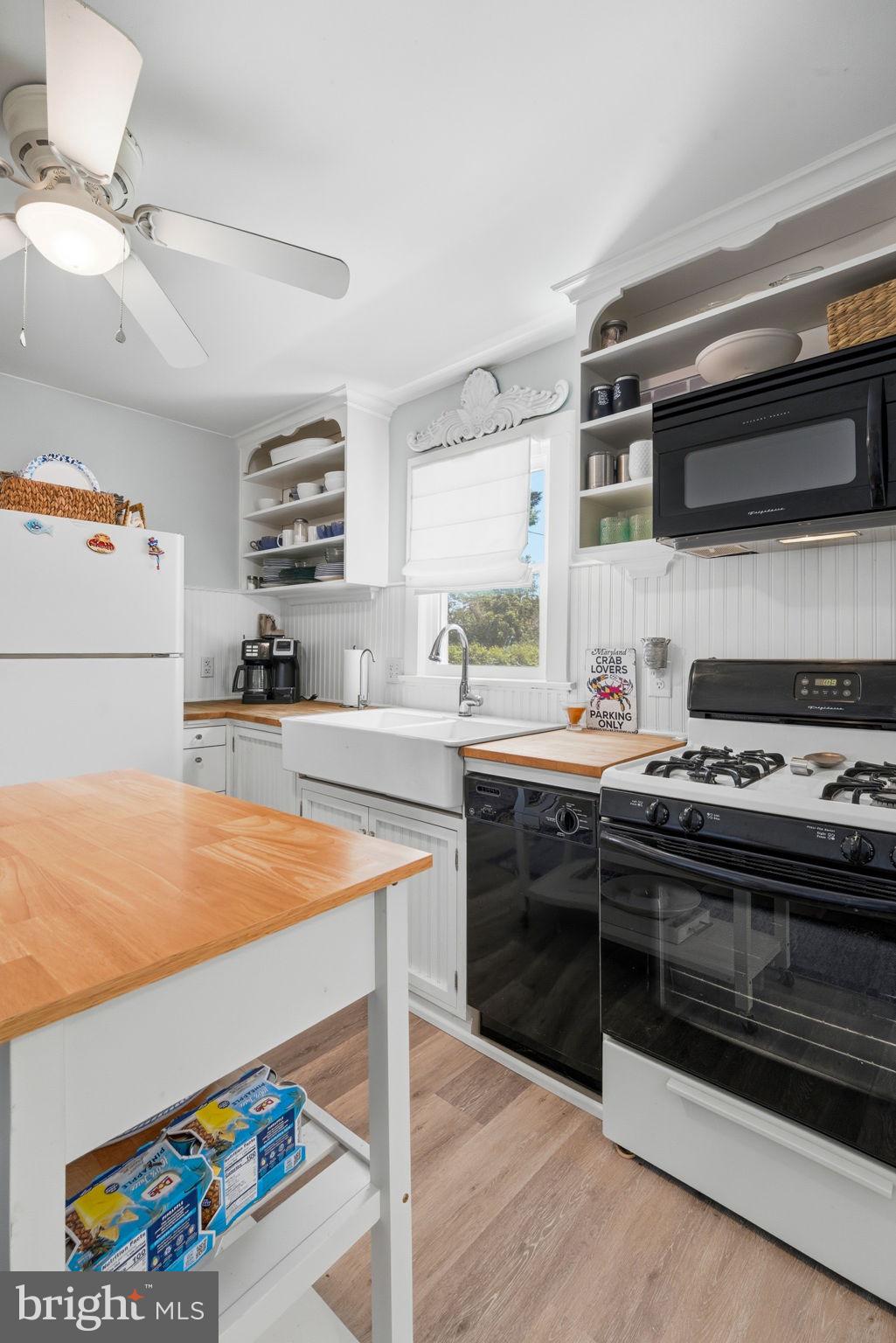 TILGHMAN ISLAND - Residential