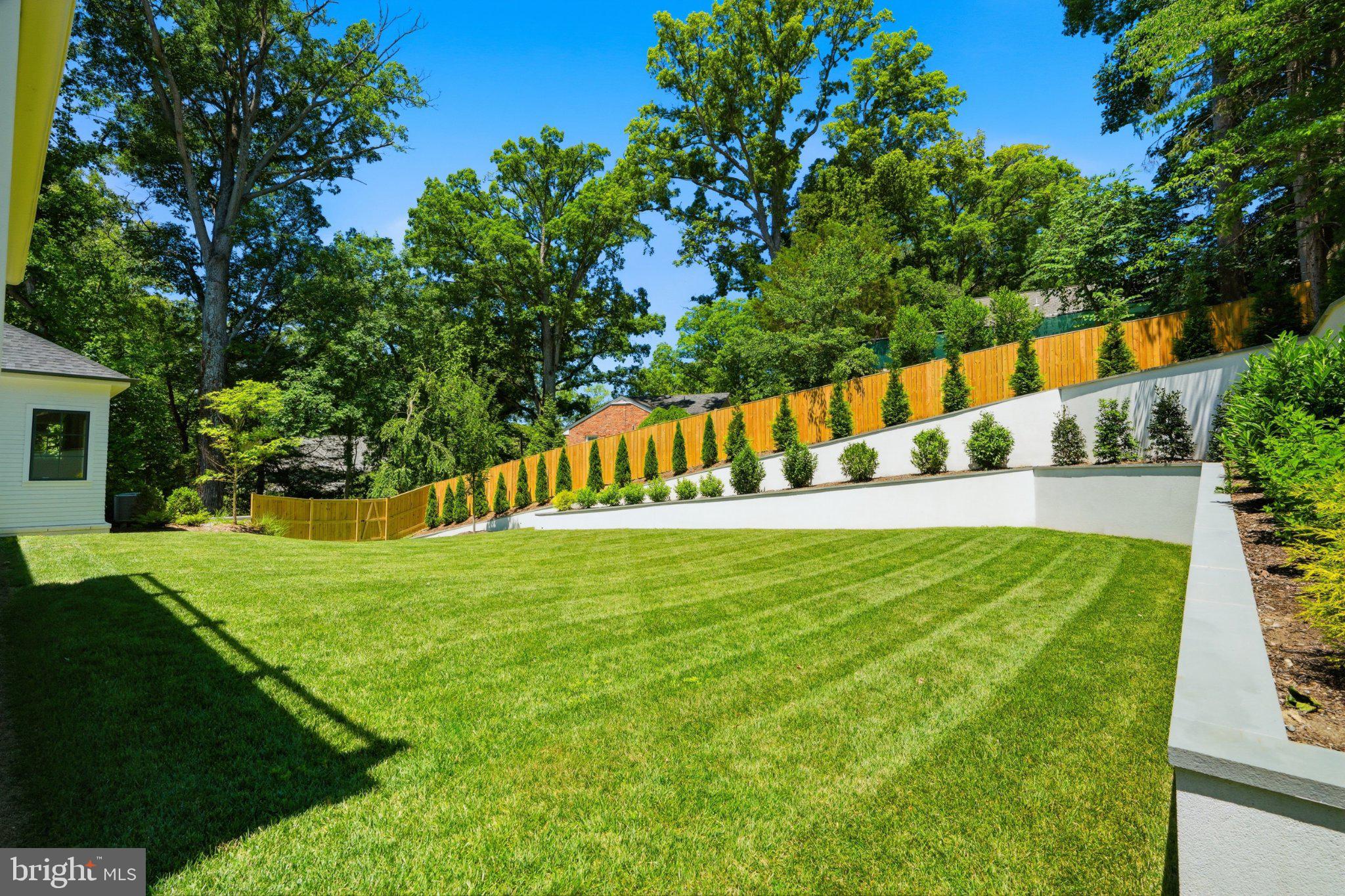 SIMPSON AND MAYS - Residential