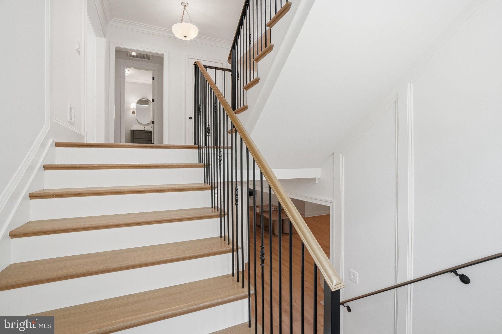 SIMPSON AND MAYS - Residential