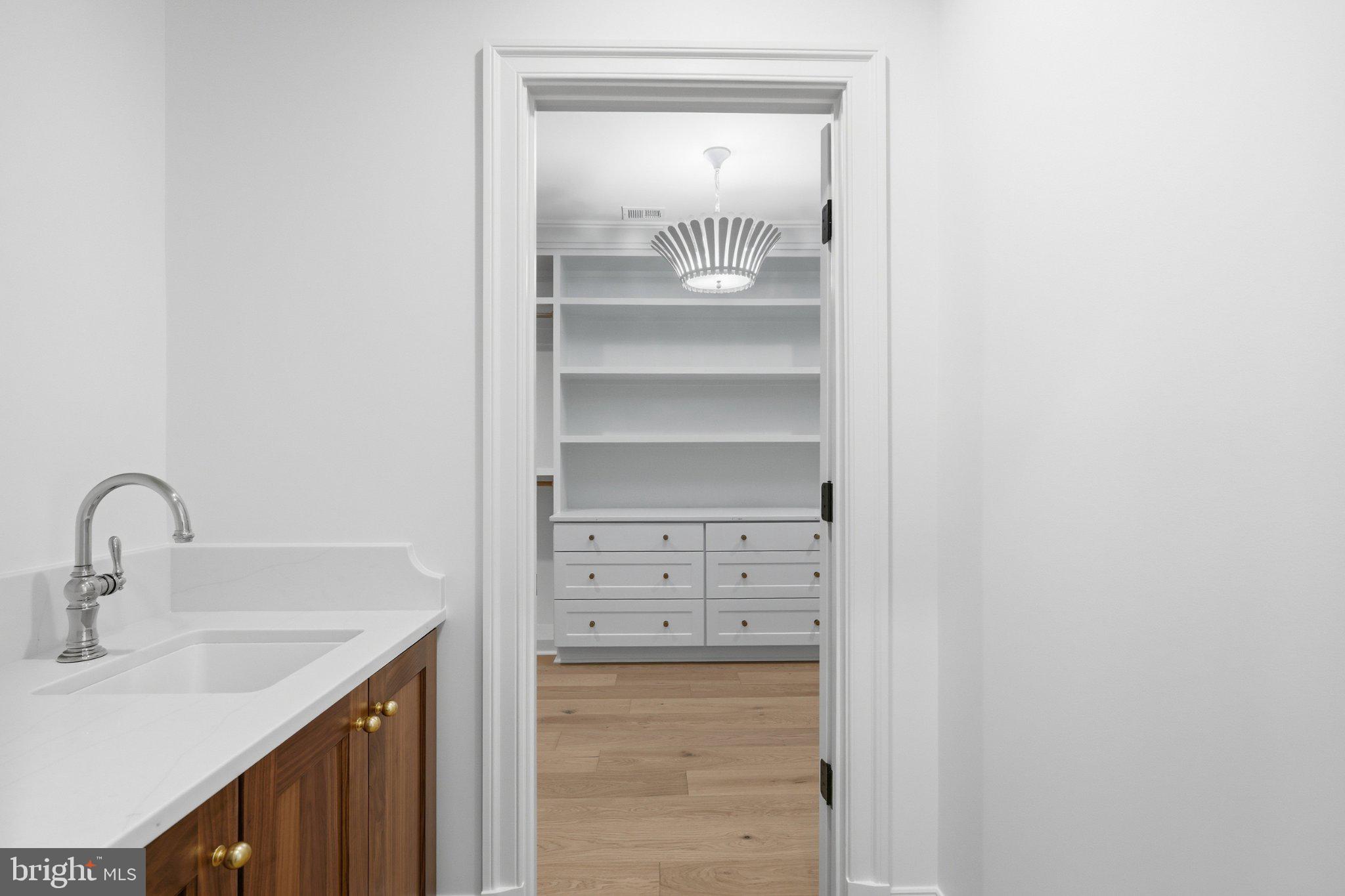 SIMPSON AND MAYS - Residential