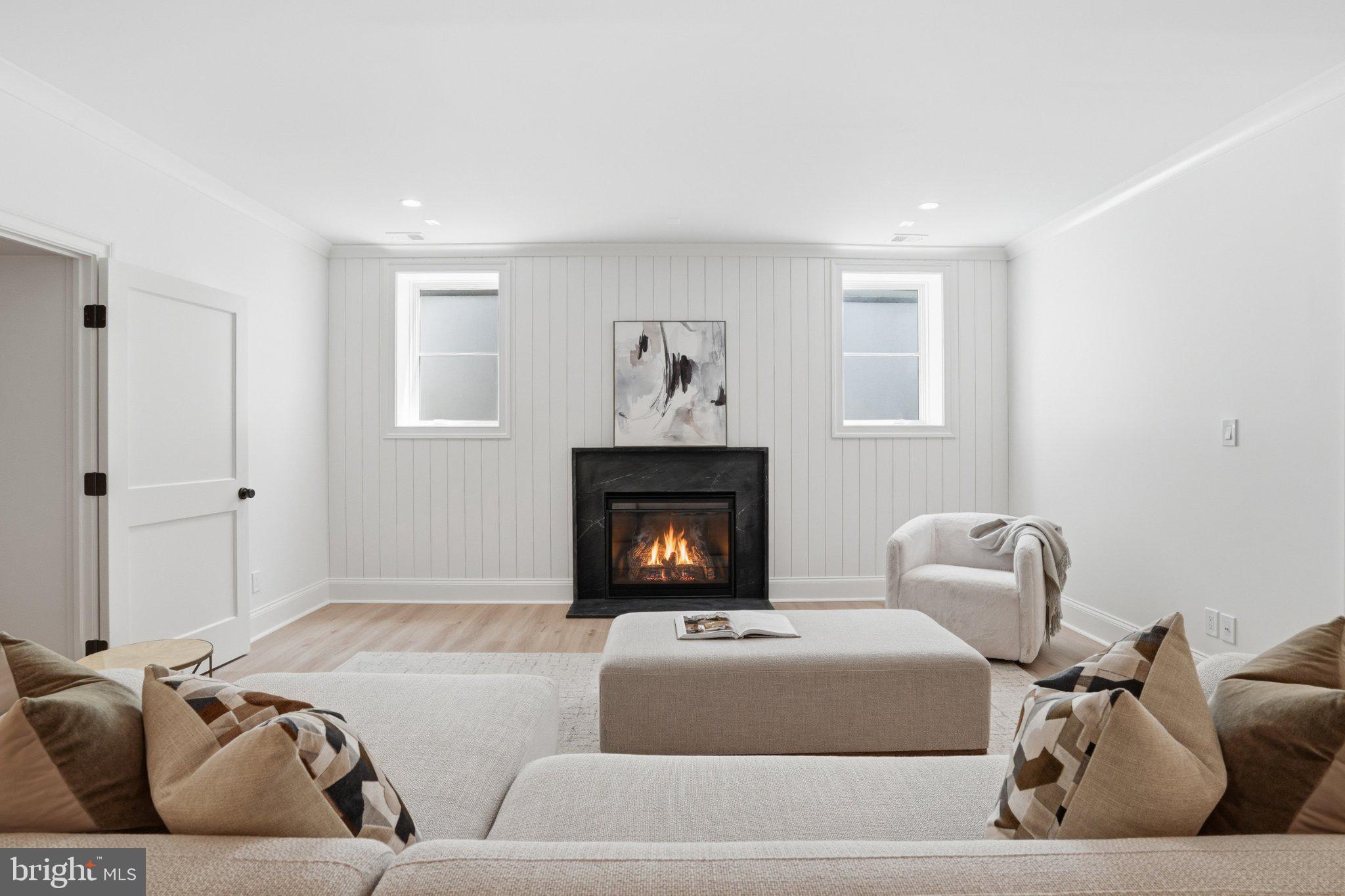 SIMPSON AND MAYS - Residential