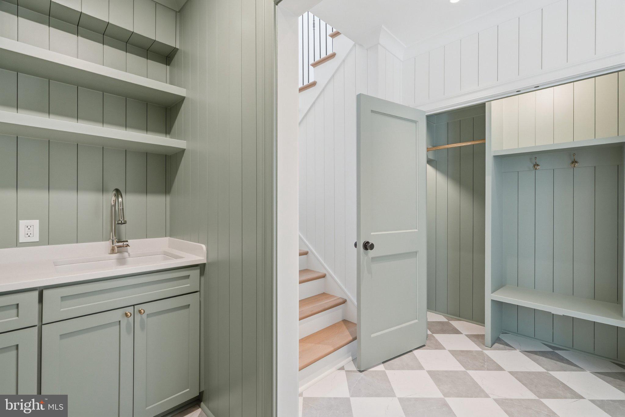 SIMPSON AND MAYS - Residential