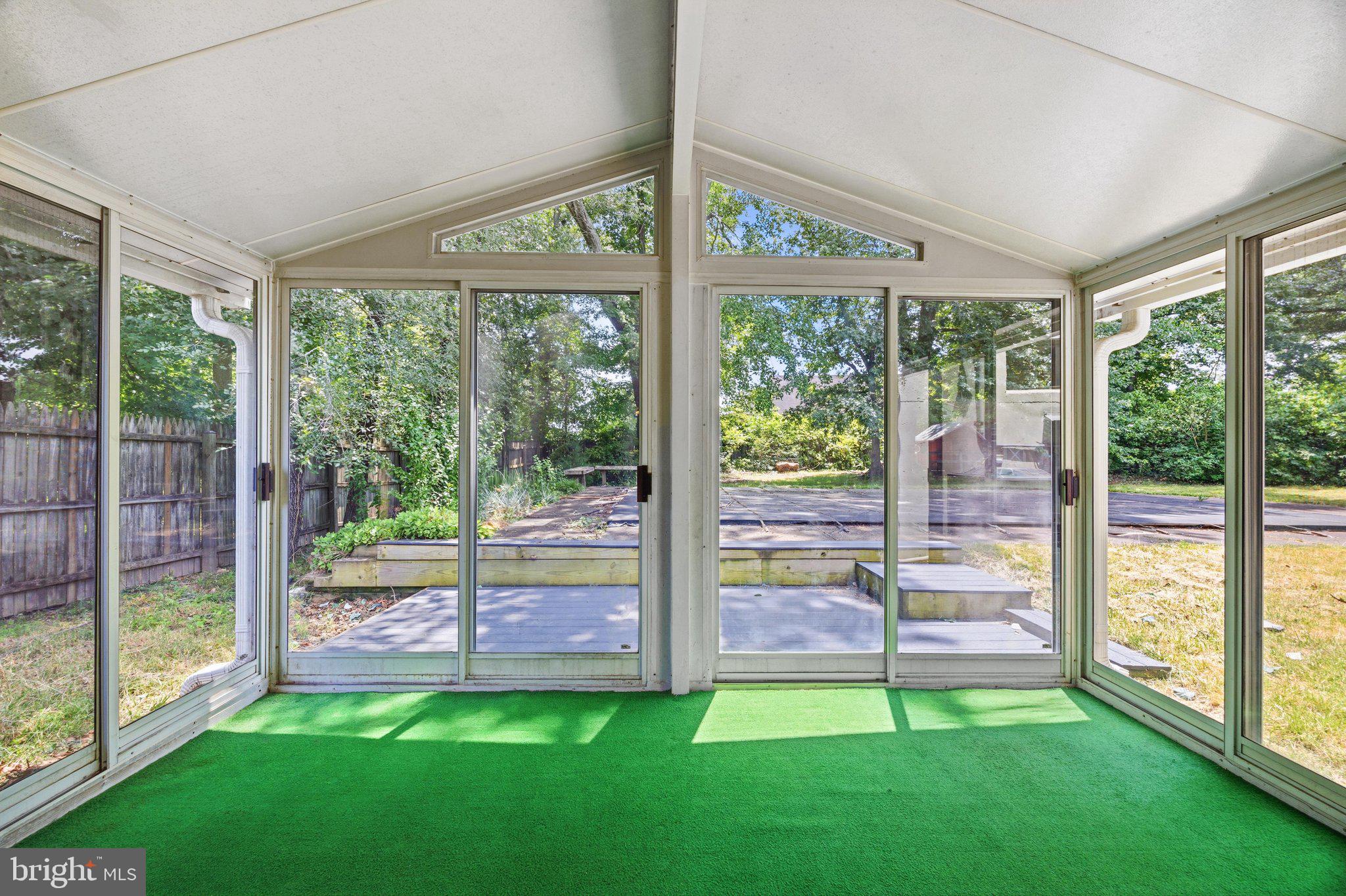 SELLMAN ESTATES - Residential