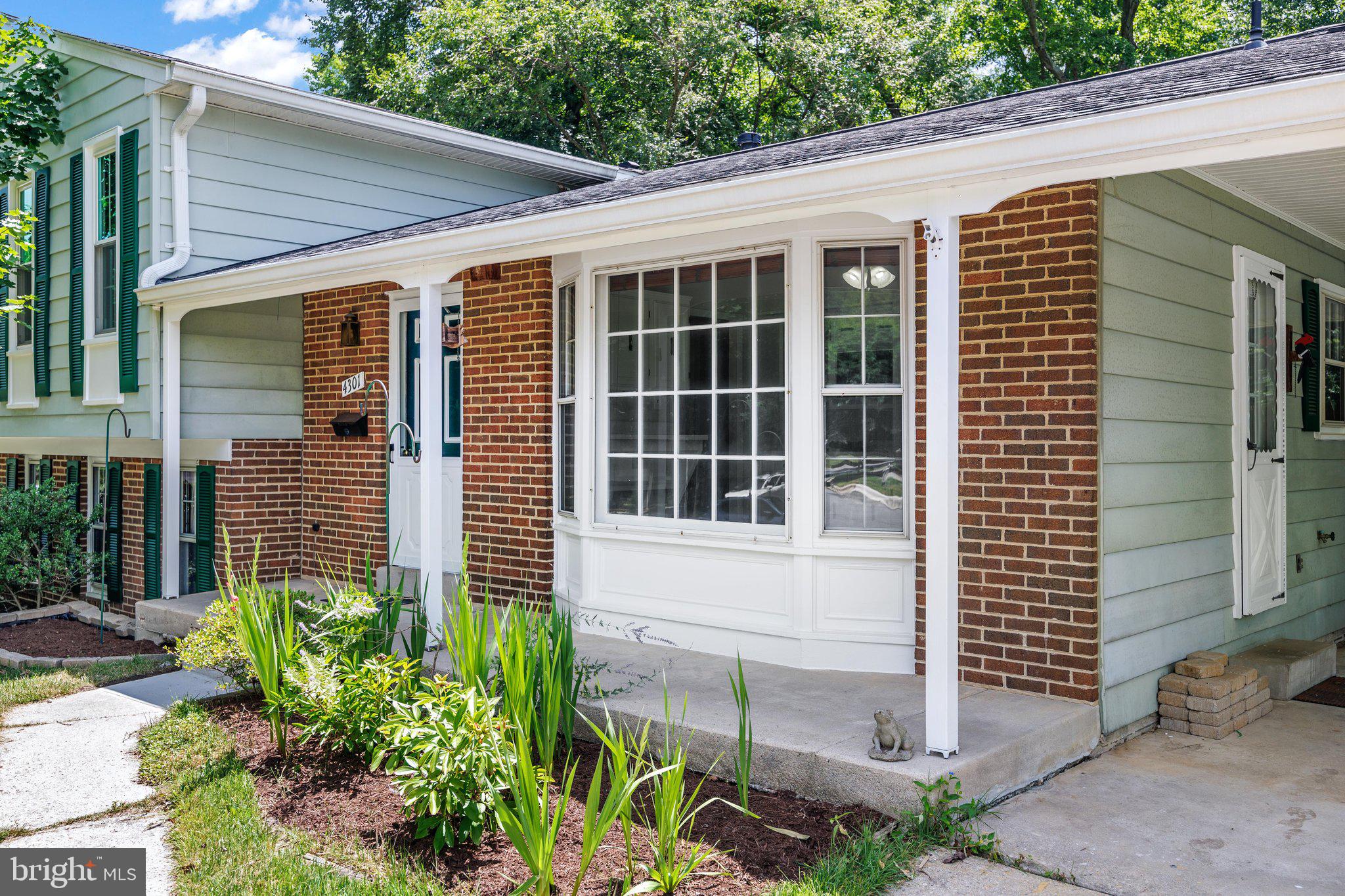 SELLMAN ESTATES - Residential