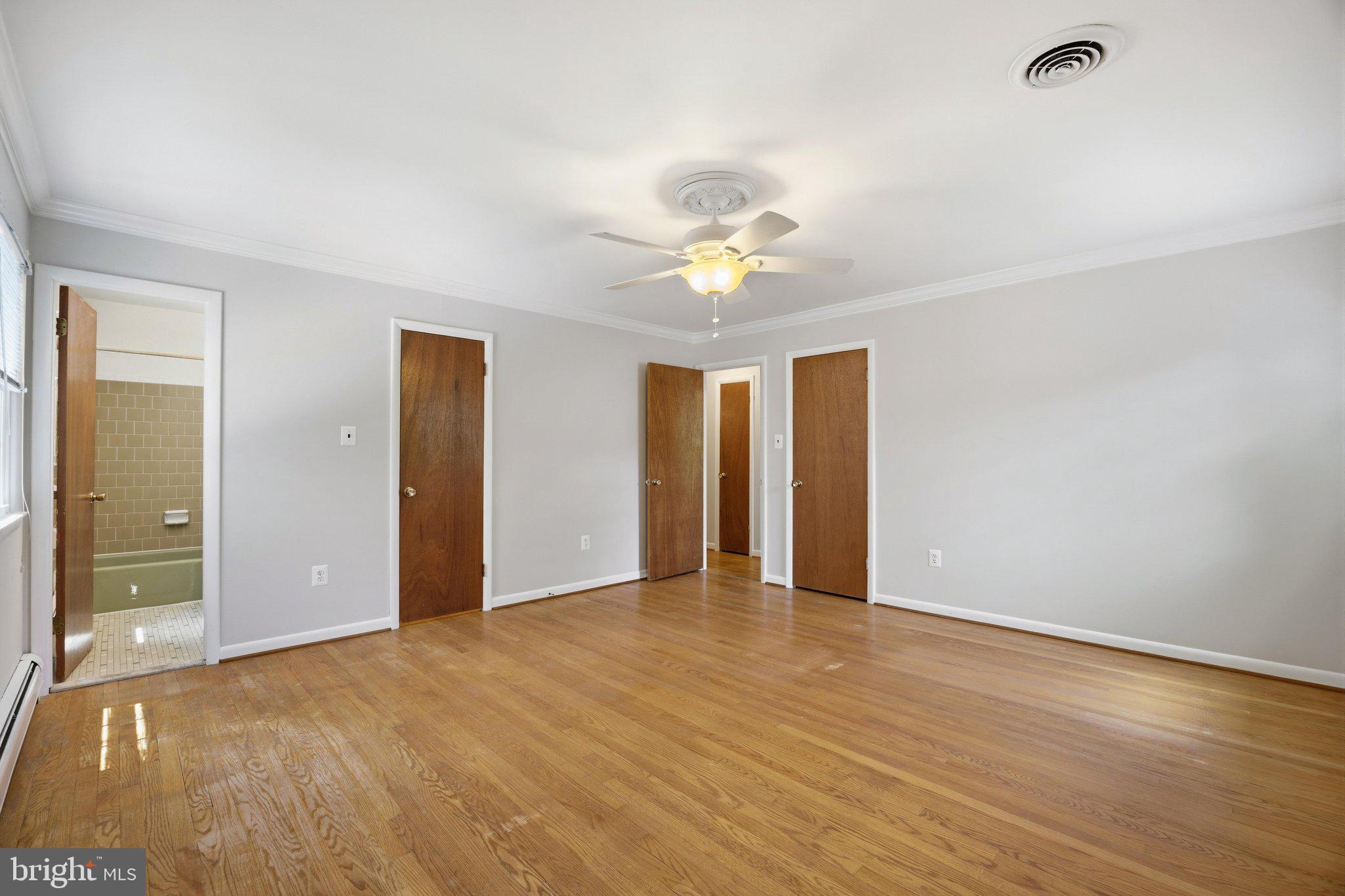 SELLMAN ESTATES - Residential