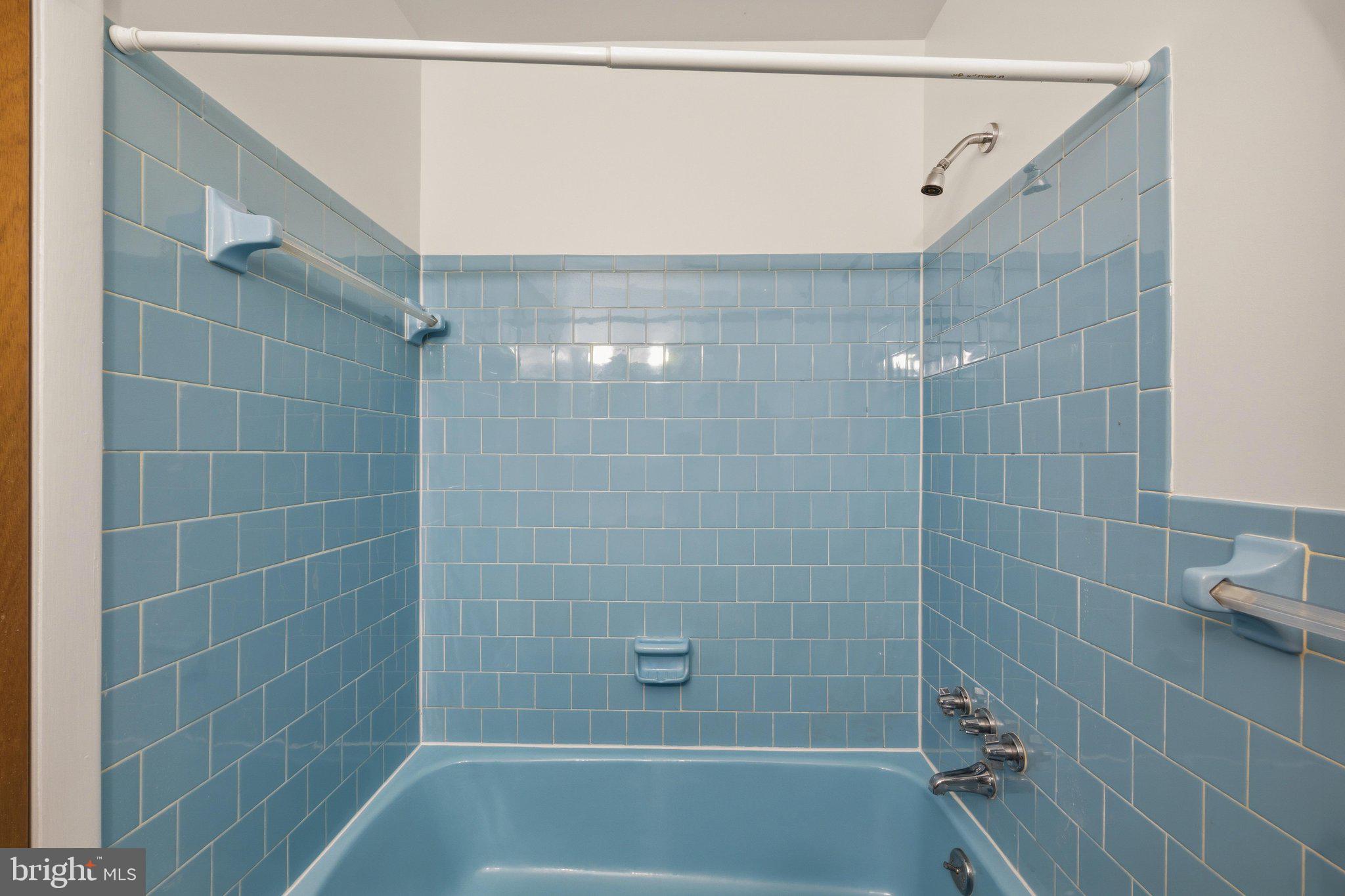 SELLMAN ESTATES - Residential