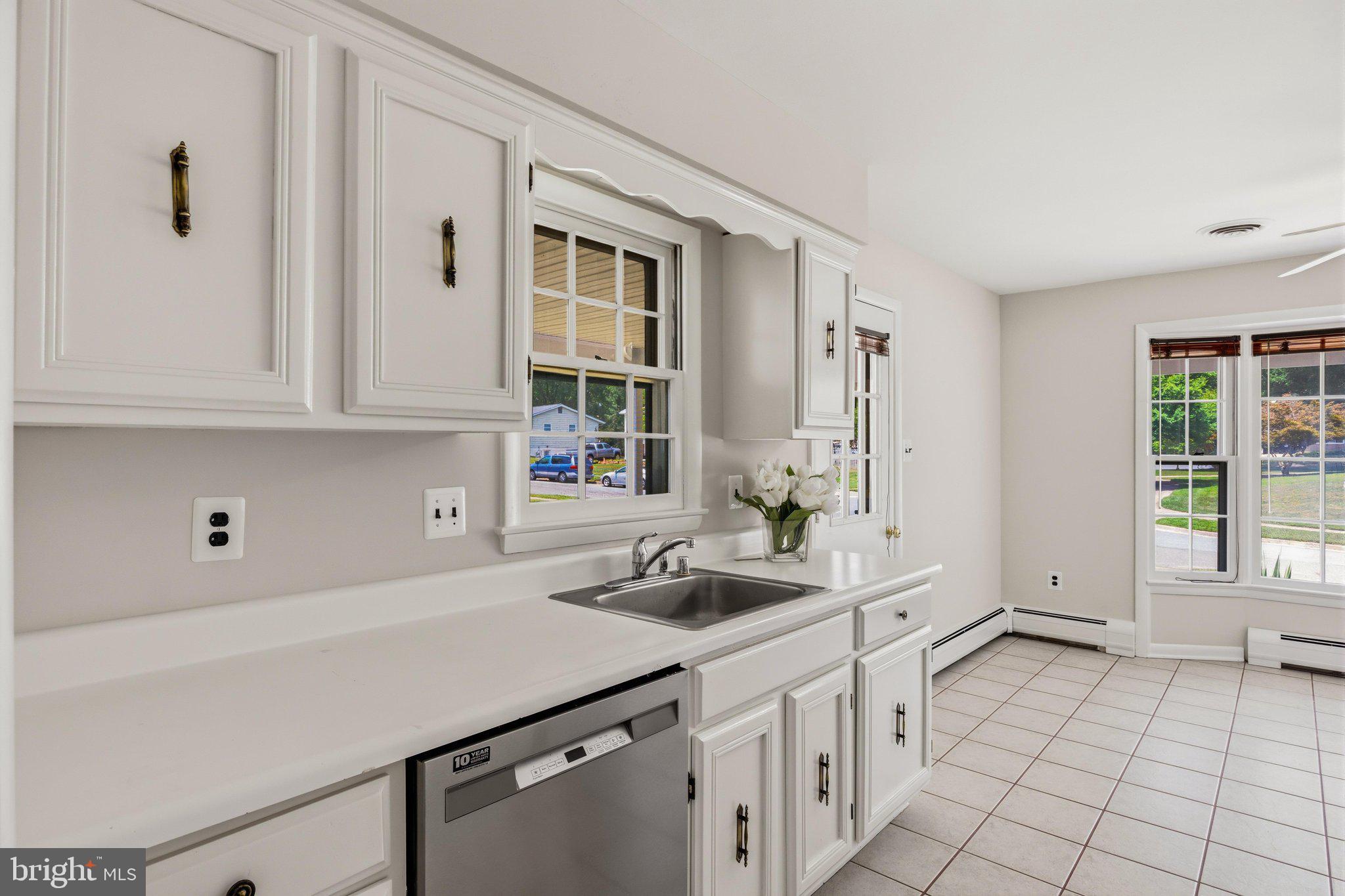 SELLMAN ESTATES - Residential