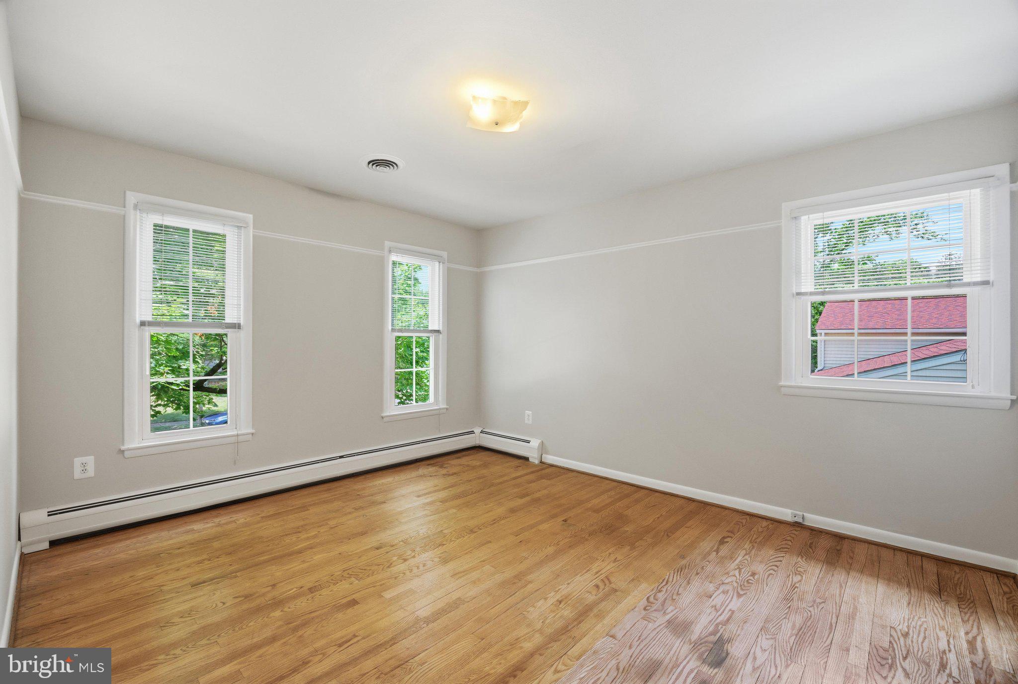 SELLMAN ESTATES - Residential