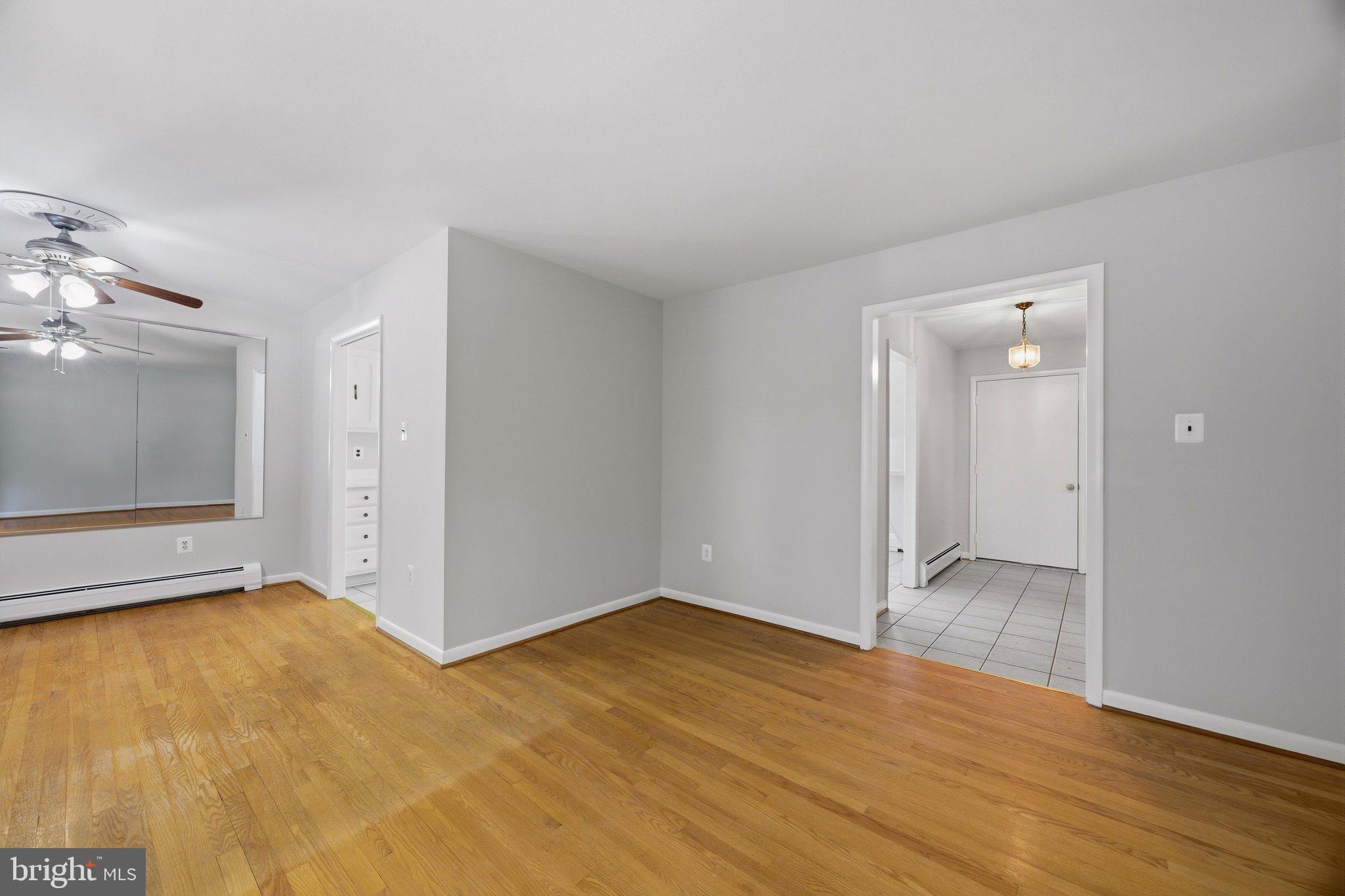 SELLMAN ESTATES - Residential