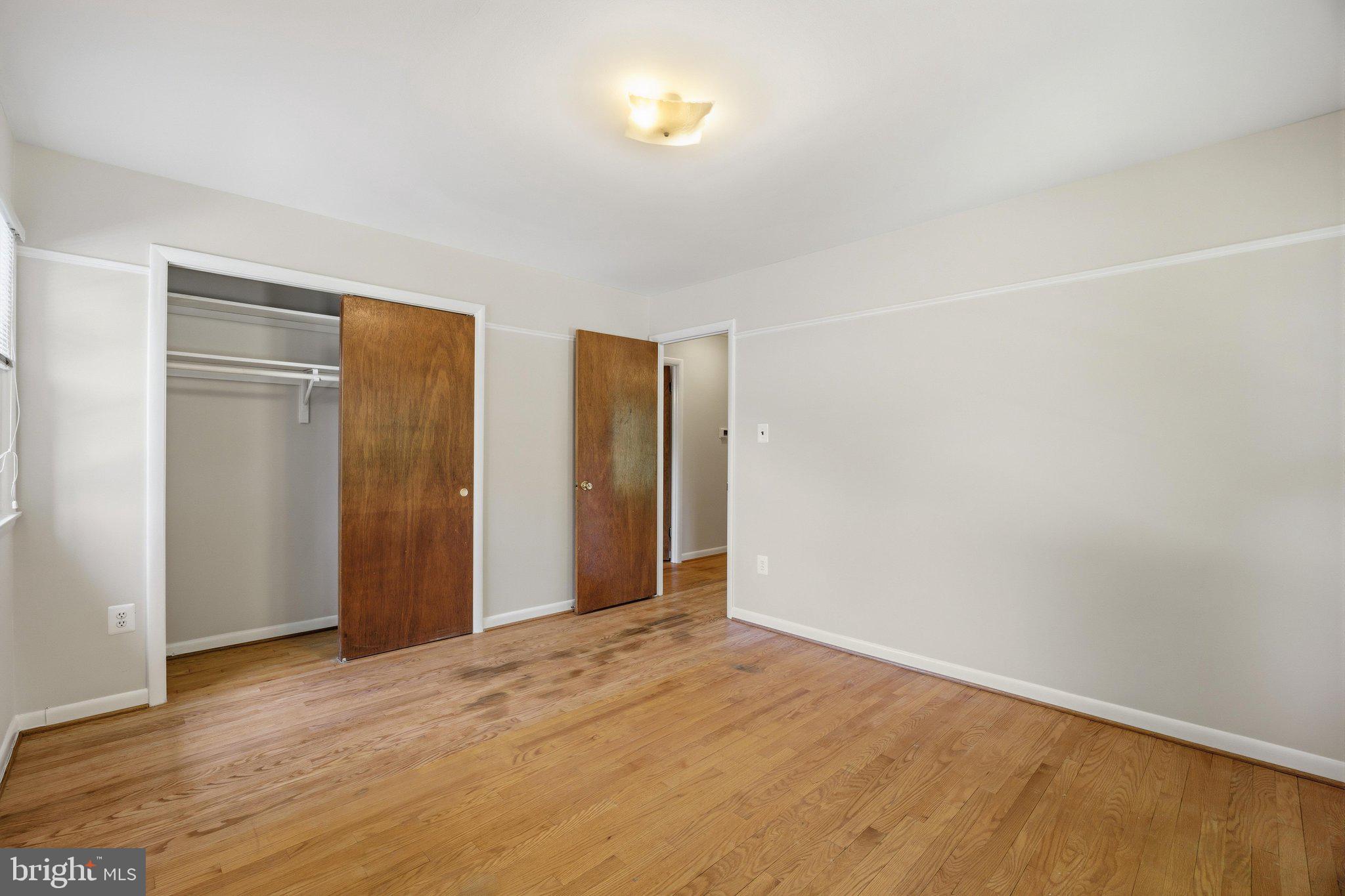 SELLMAN ESTATES - Residential