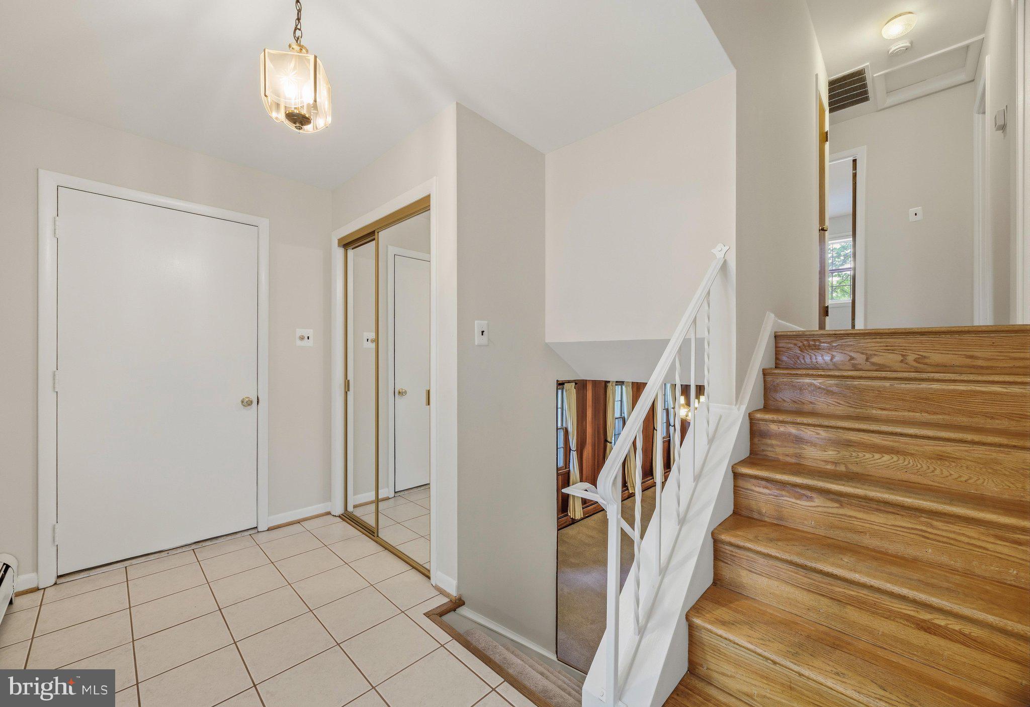SELLMAN ESTATES - Residential