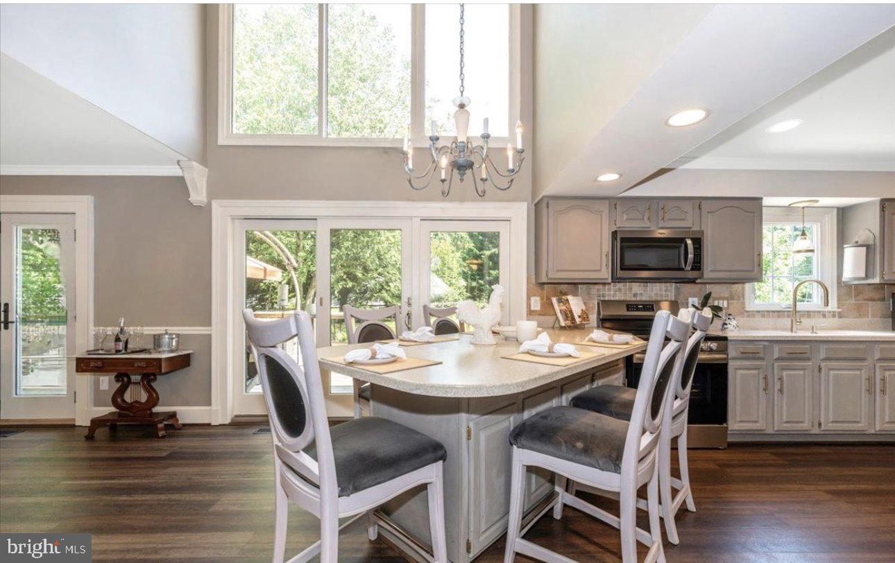 WILLOW RIDGE - Residential