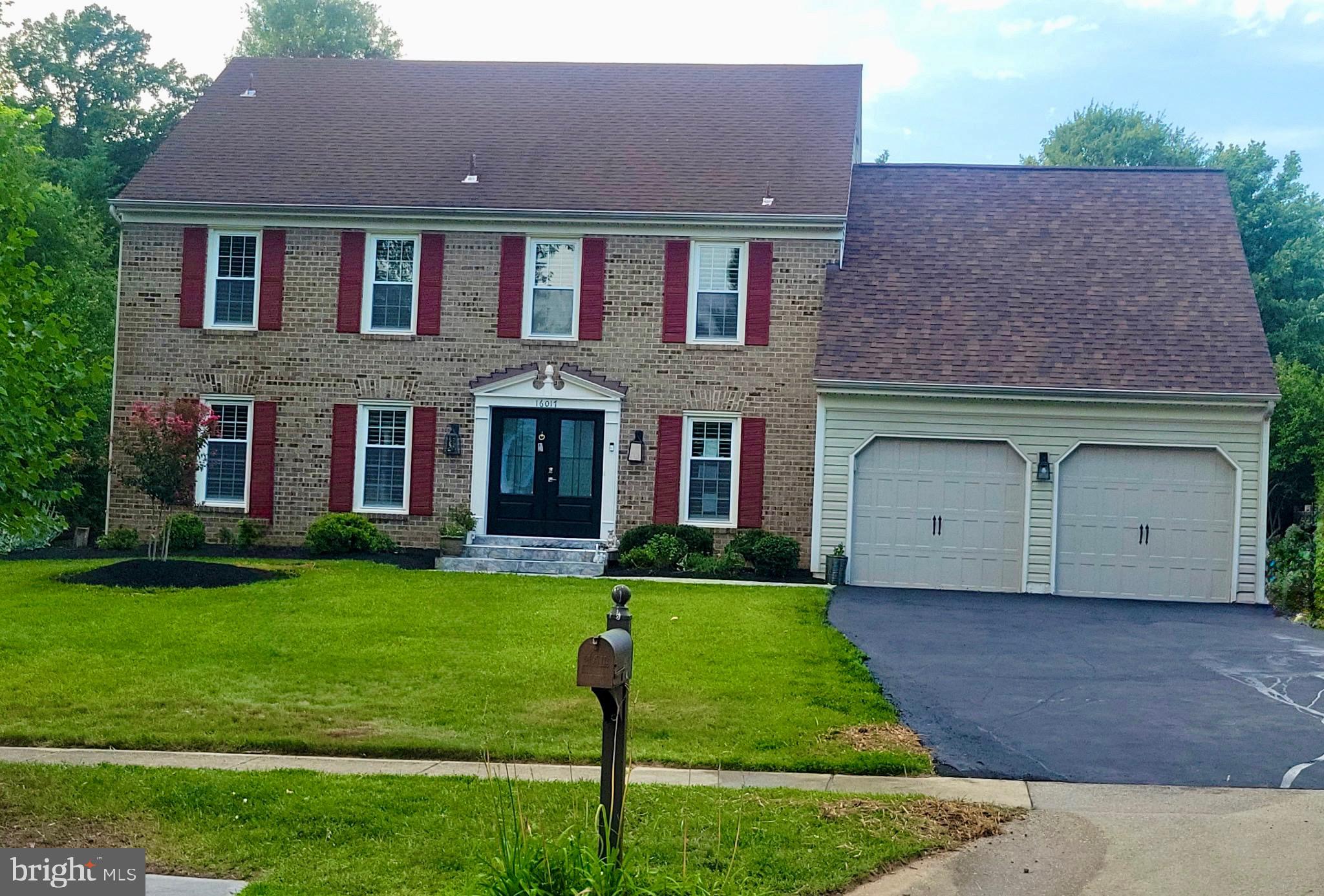 WILLOW RIDGE - Residential