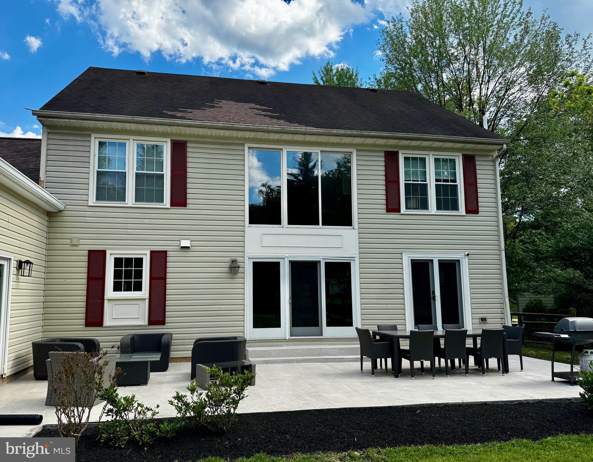 WILLOW RIDGE - Residential