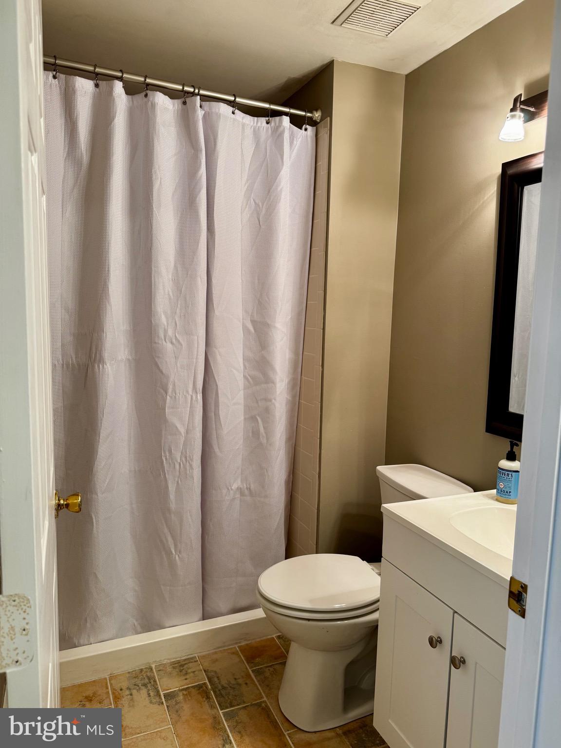 WILLOW RIDGE - Residential