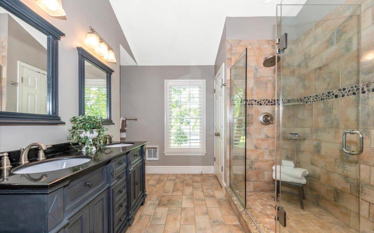 WILLOW RIDGE - Residential