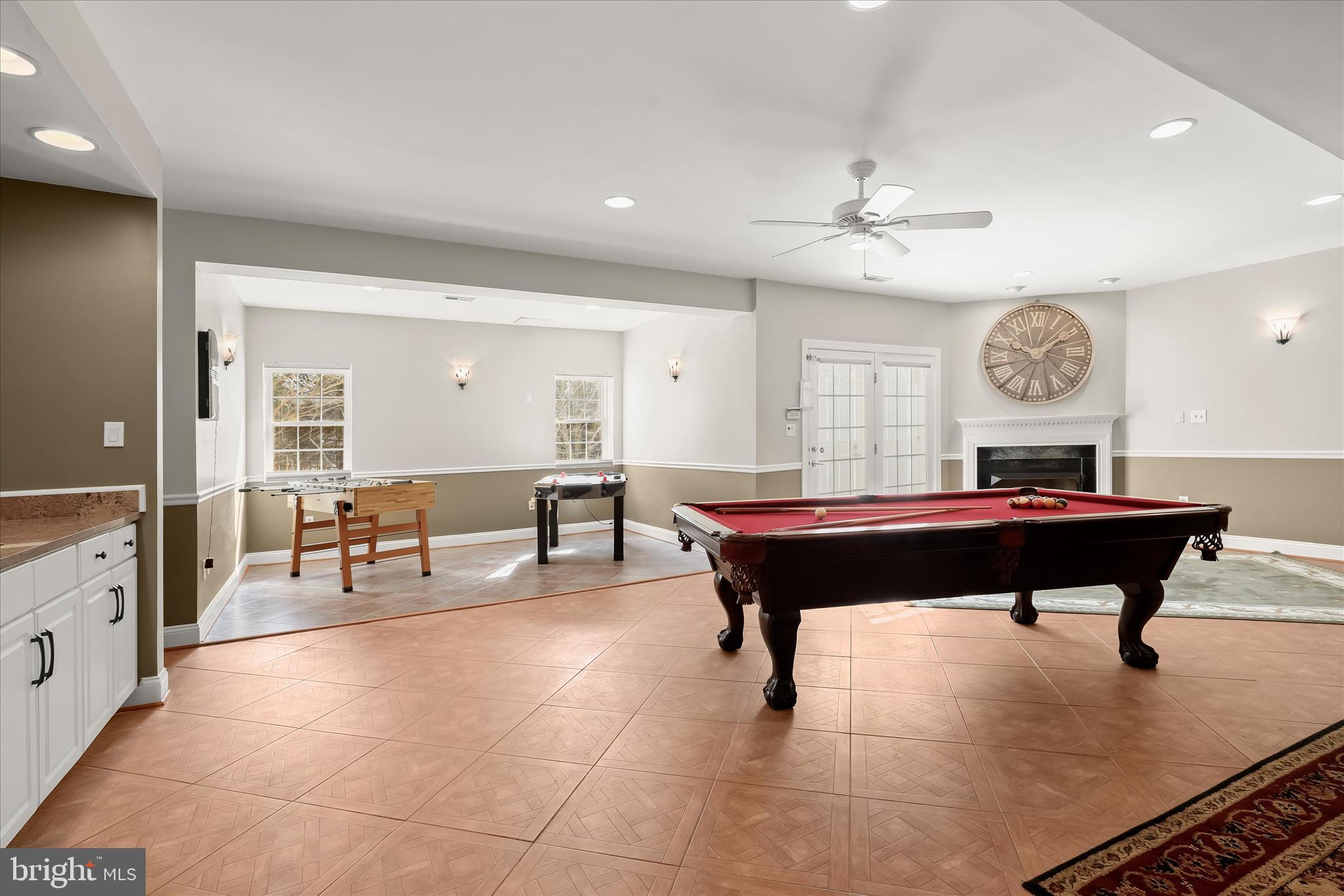 HUNTERBROOKE - Residential