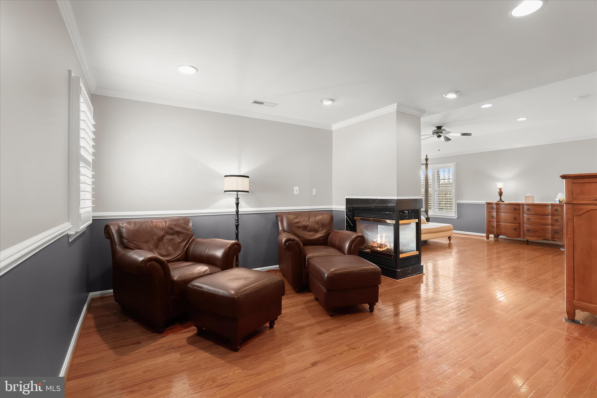 HUNTERBROOKE - Residential