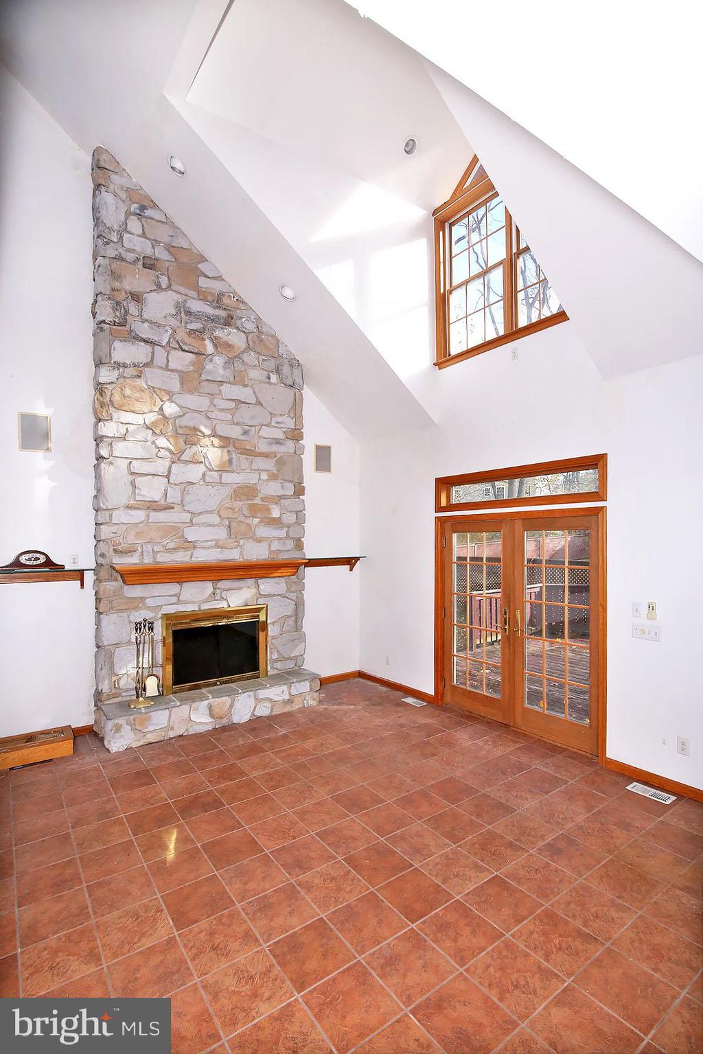 HILLTOP ESTATES AREA - Residential