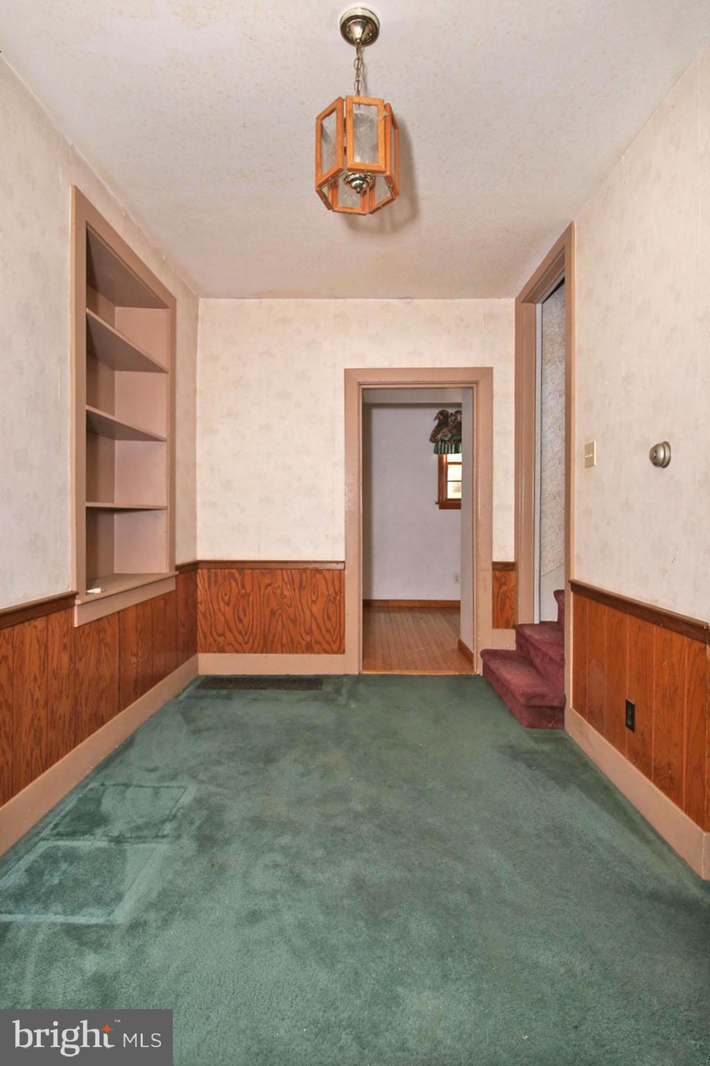 HILLTOP ESTATES AREA - Residential