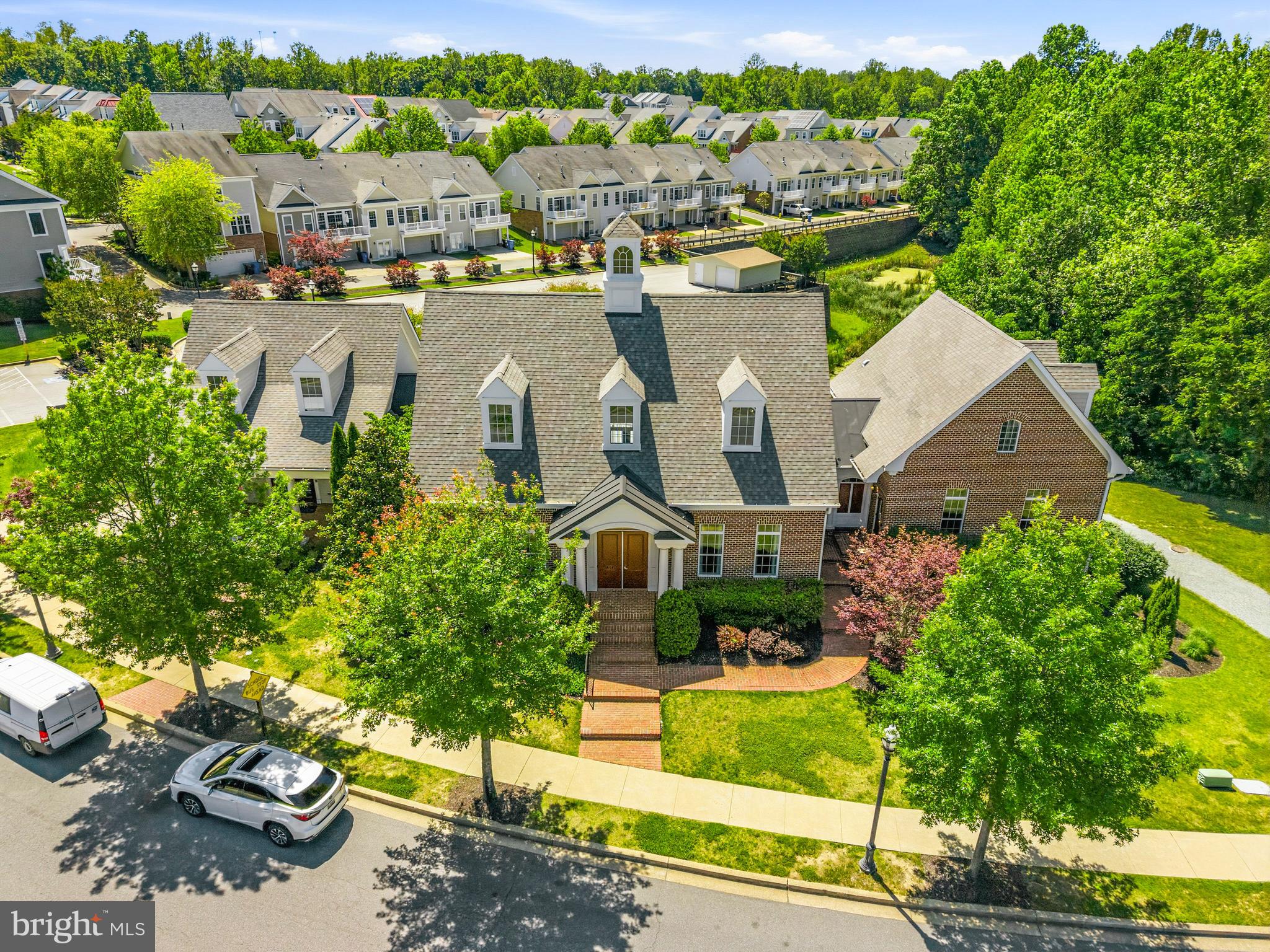 THE VILLAGES OF STEEPLEC - Residential