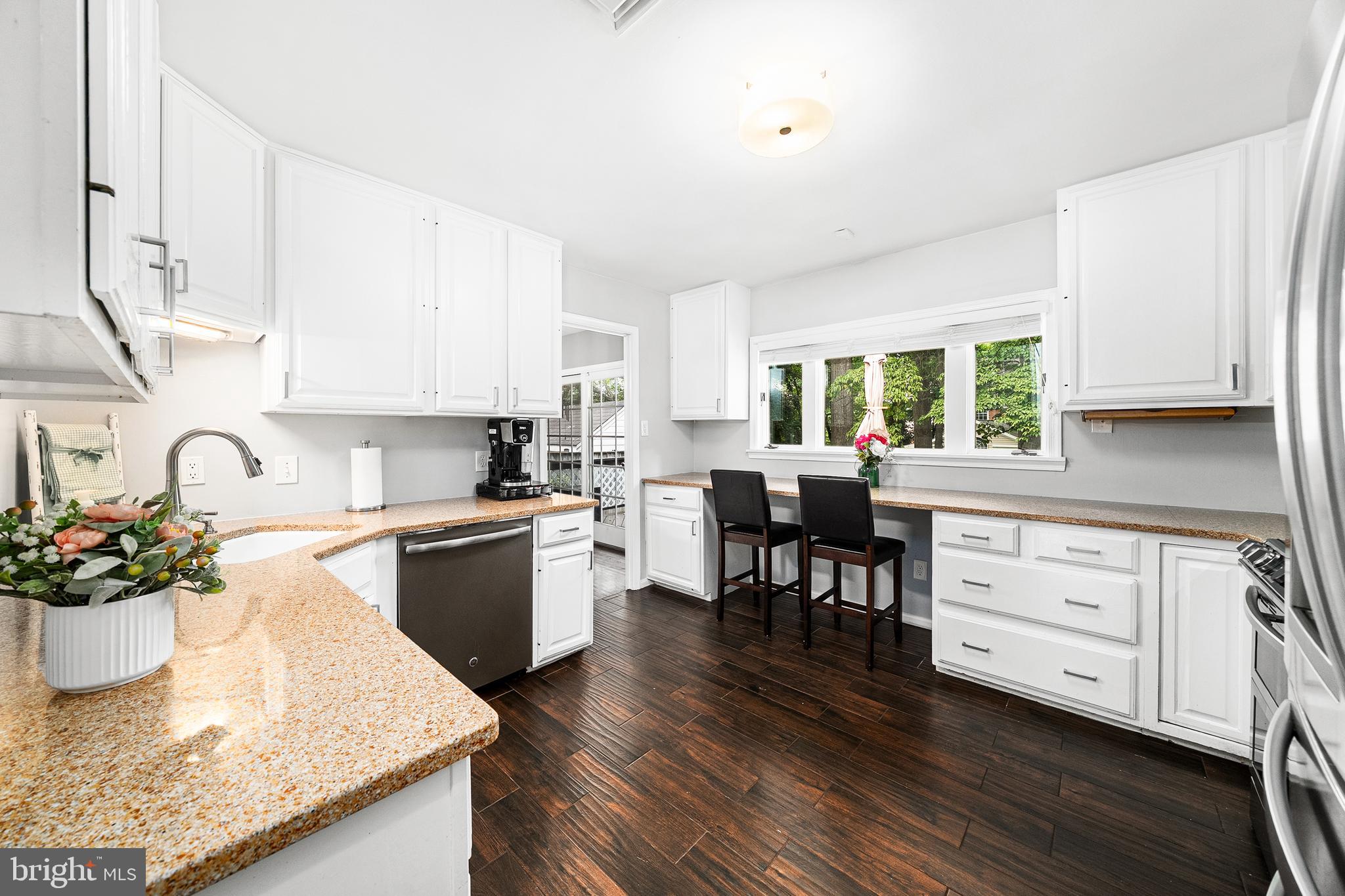 WOODSIDE PARK - Residential