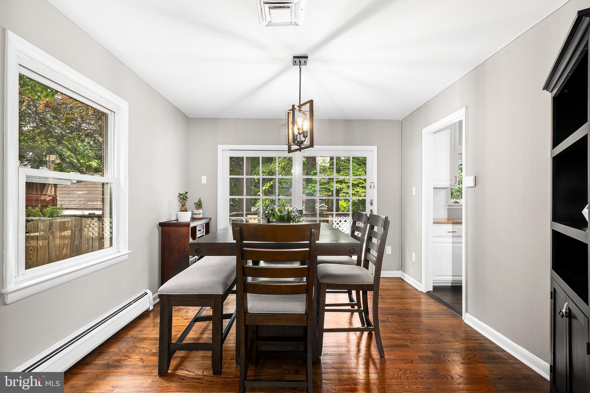 WOODSIDE PARK - Residential