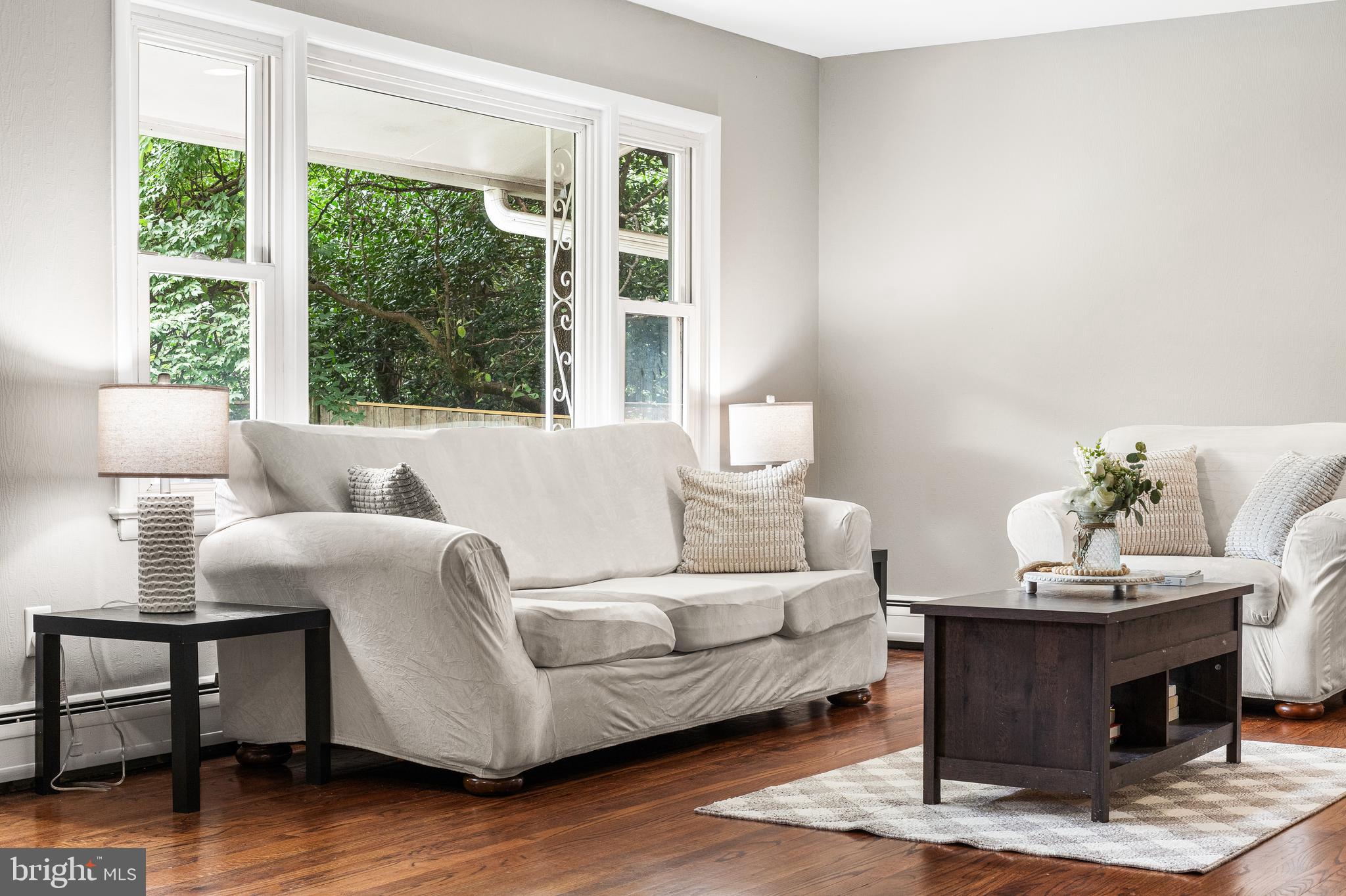 WOODSIDE PARK - Residential