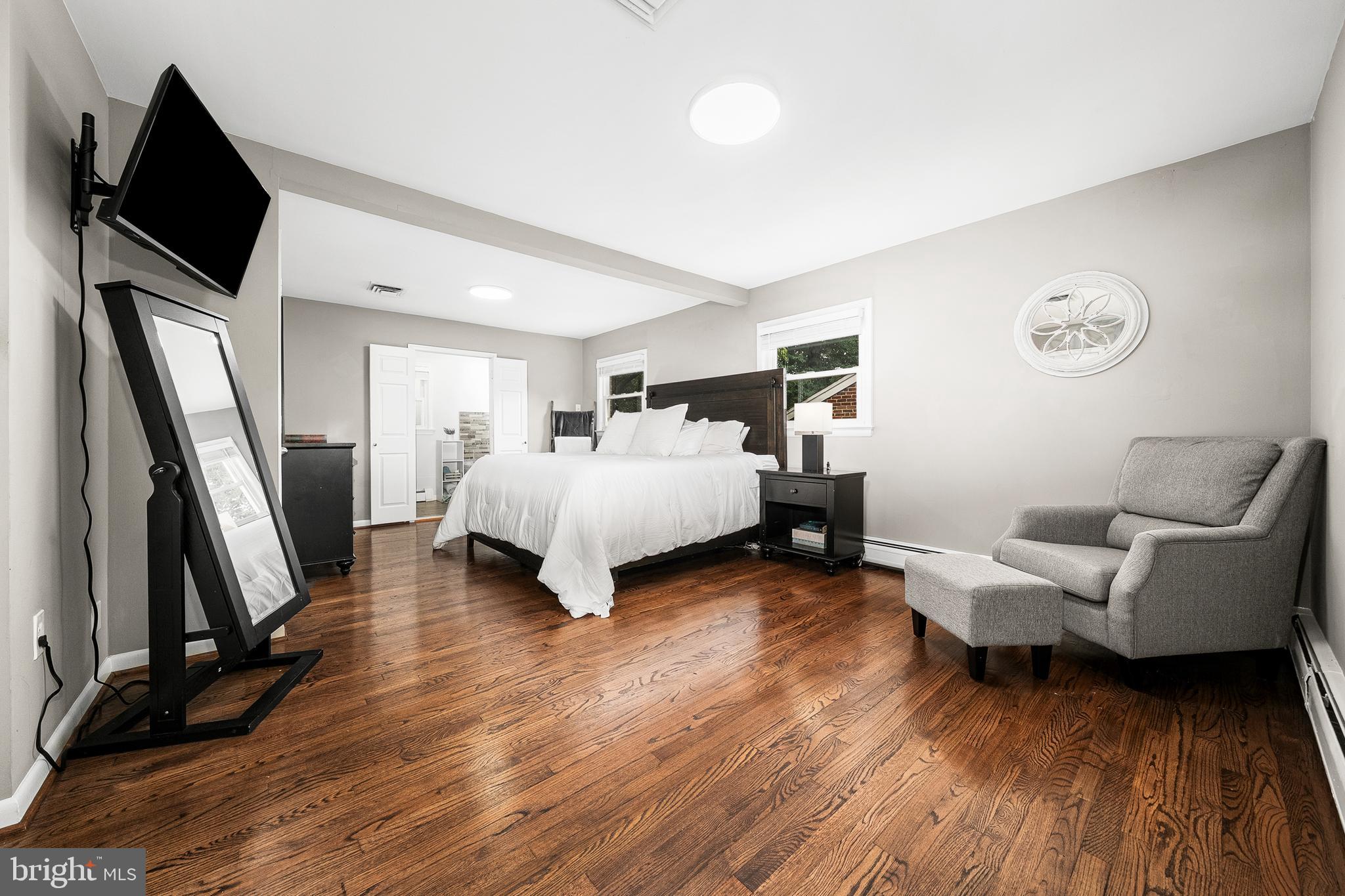 WOODSIDE PARK - Residential