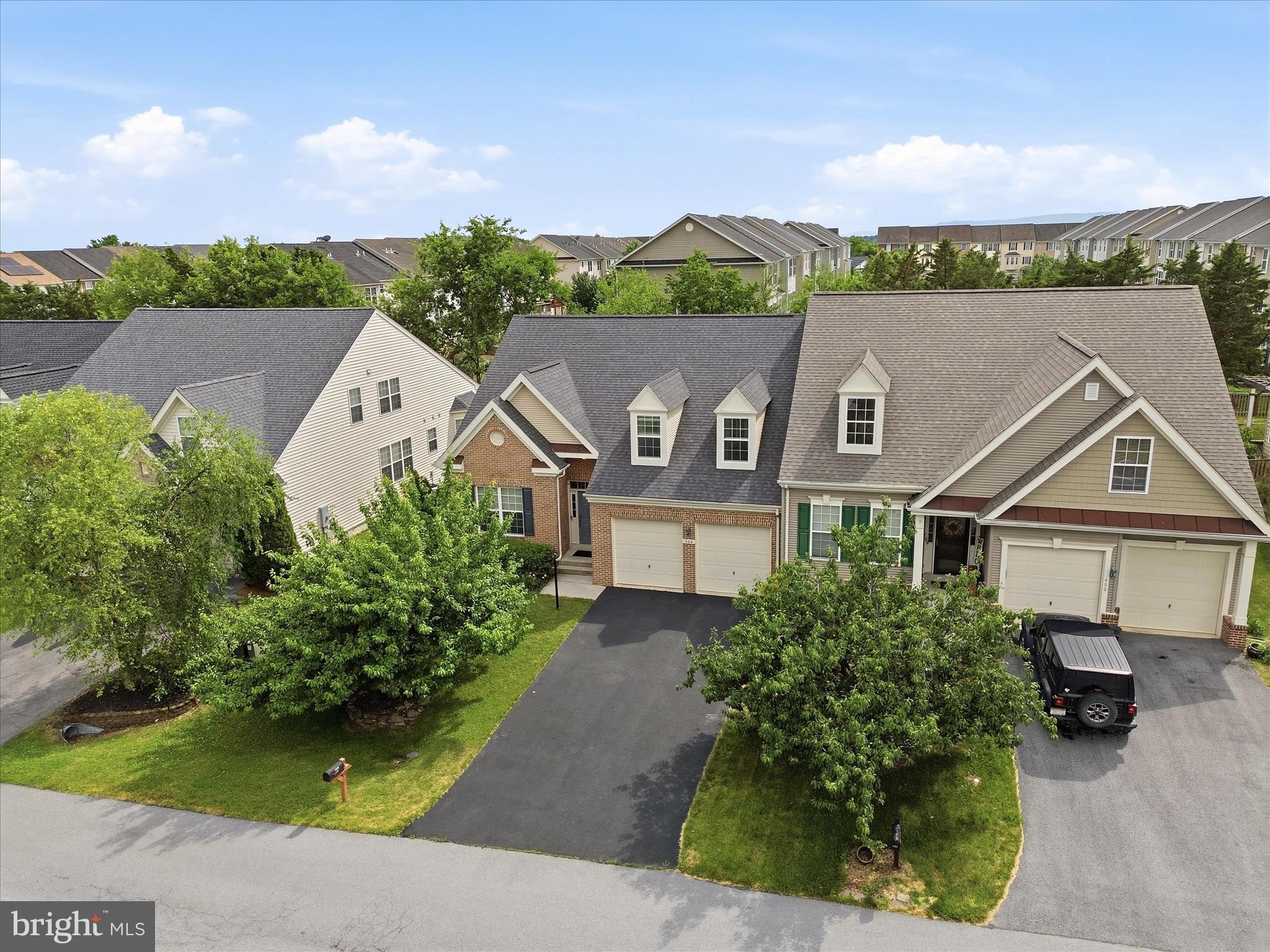HAMMONDS MILL - Residential