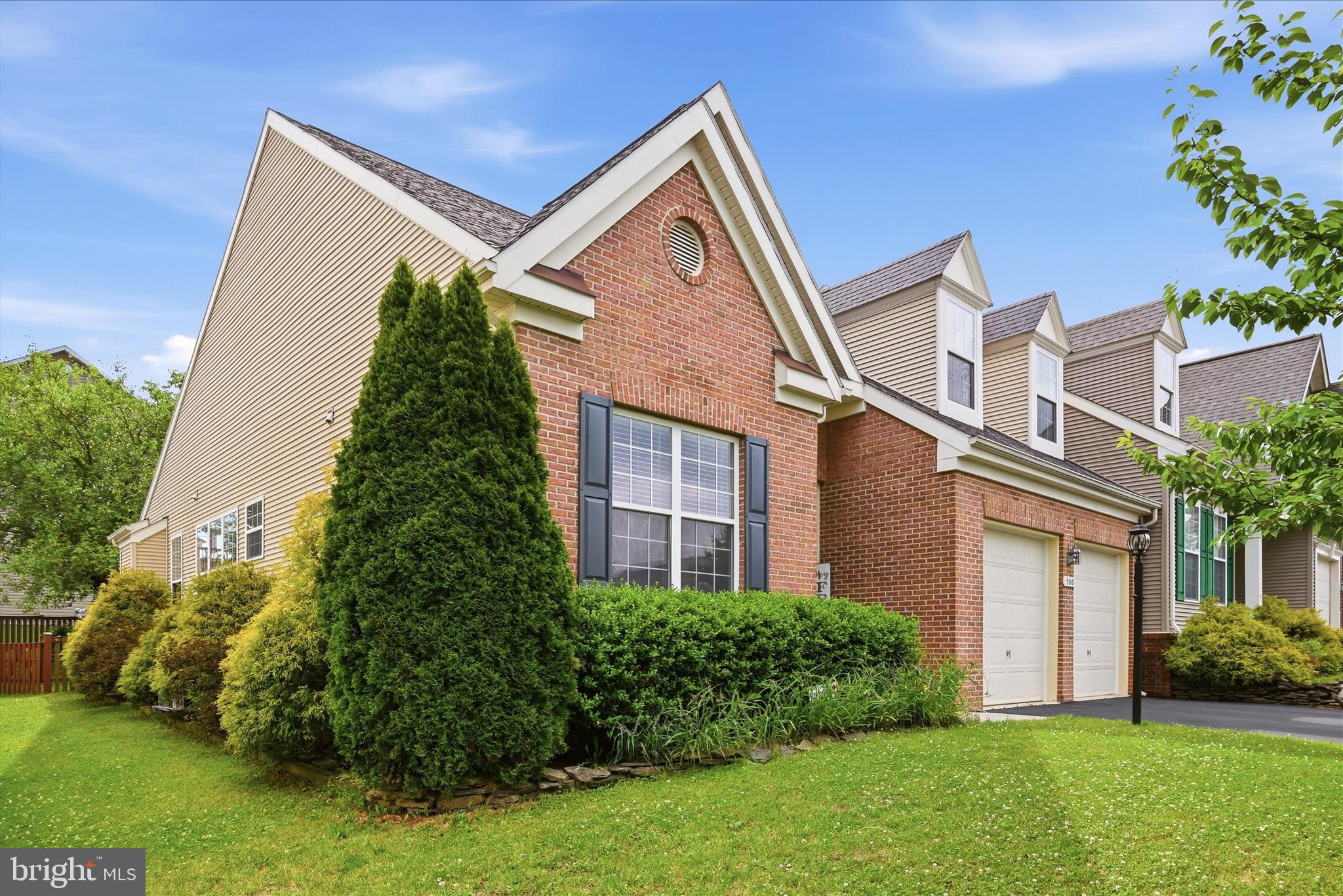 HAMMONDS MILL - Residential