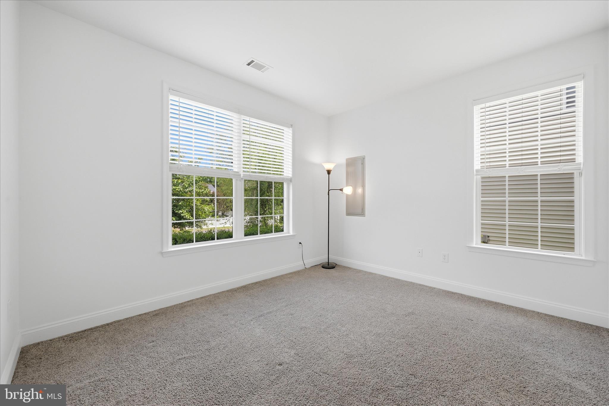 HAMMONDS MILL - Residential