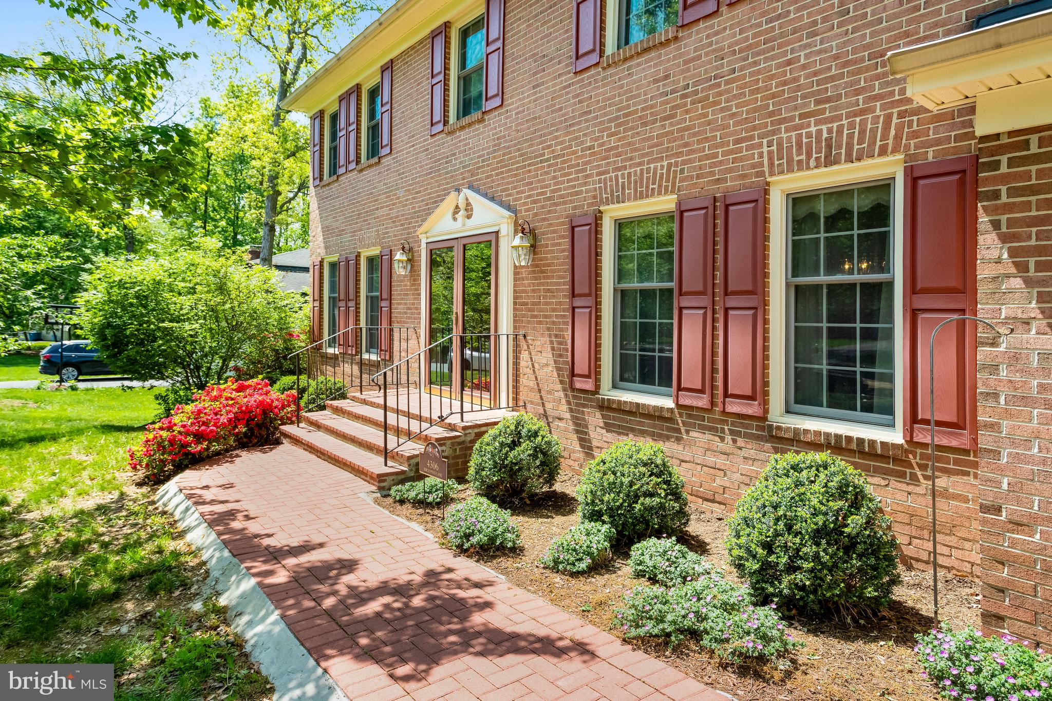 OAKWOOD ESTATES - Residential