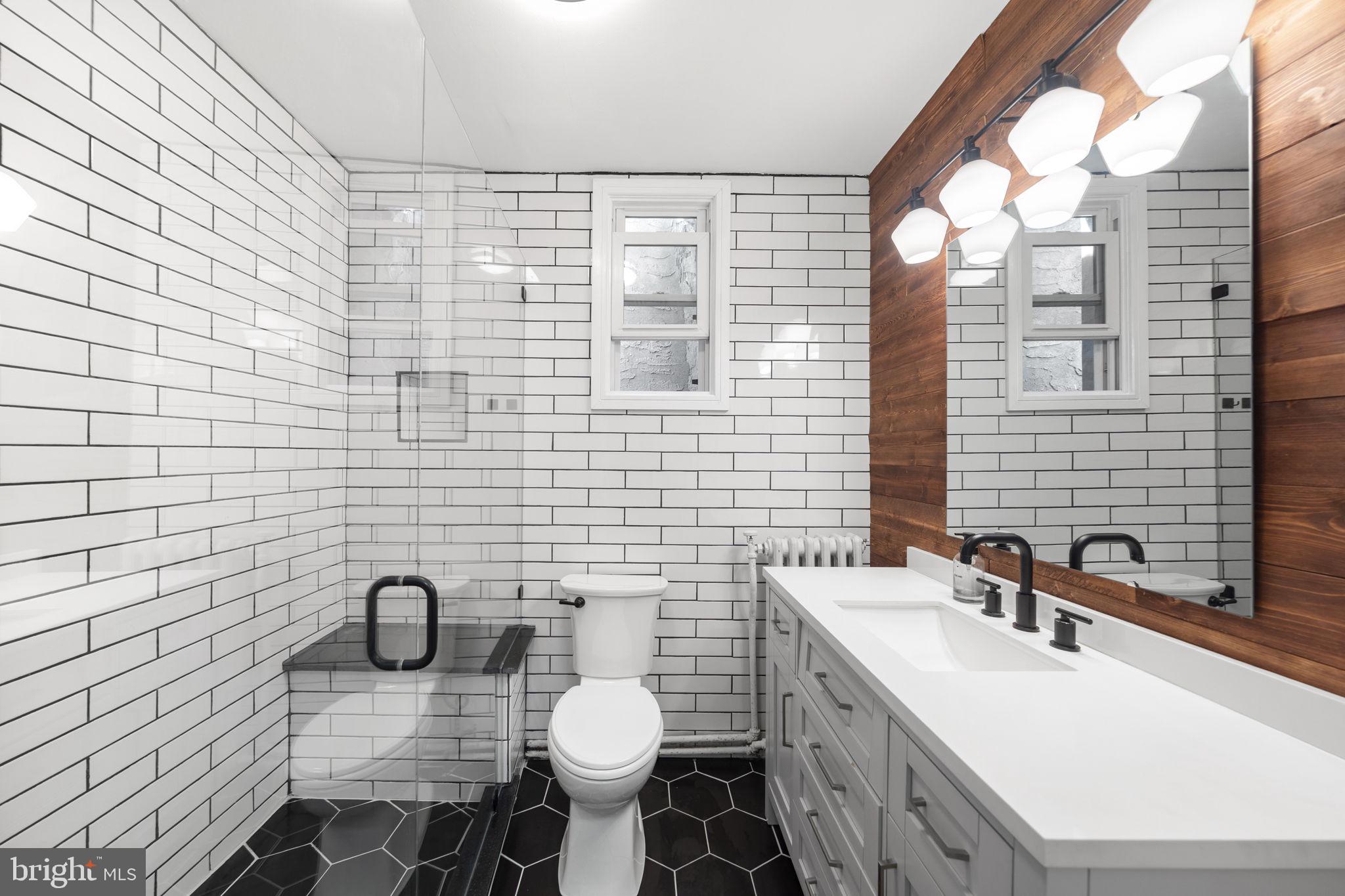 PASSYUNK SQUARE - Residential