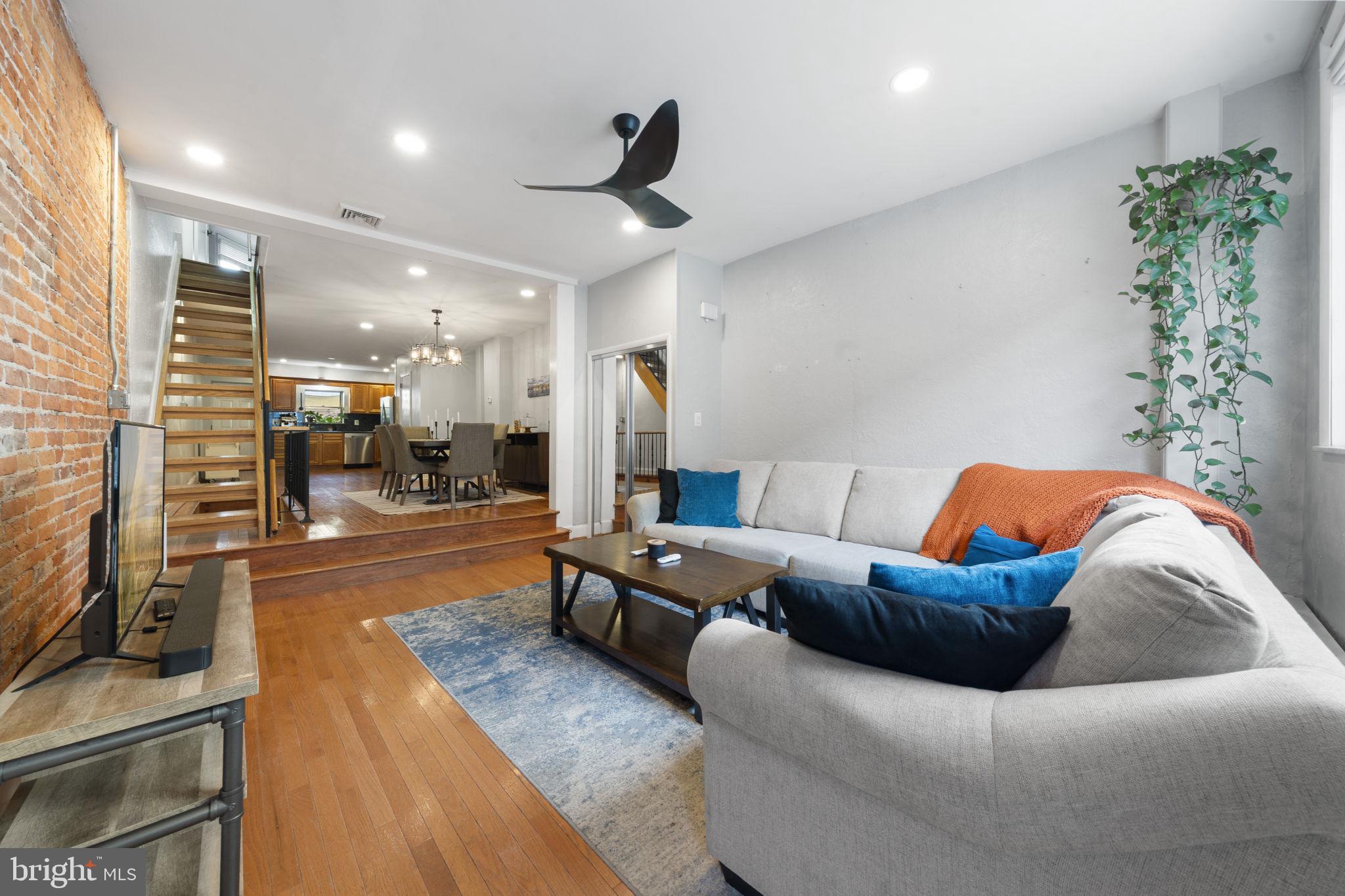 PASSYUNK SQUARE - Residential