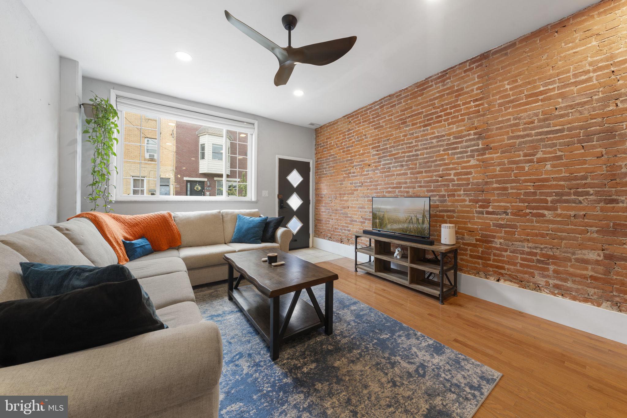 PASSYUNK SQUARE - Residential