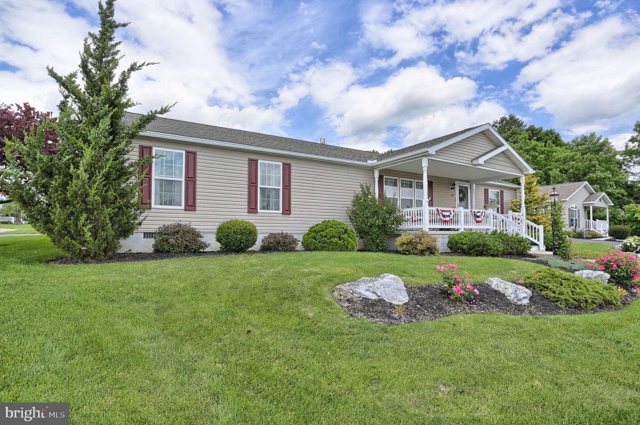STONE HILL VILLAGE - Residential