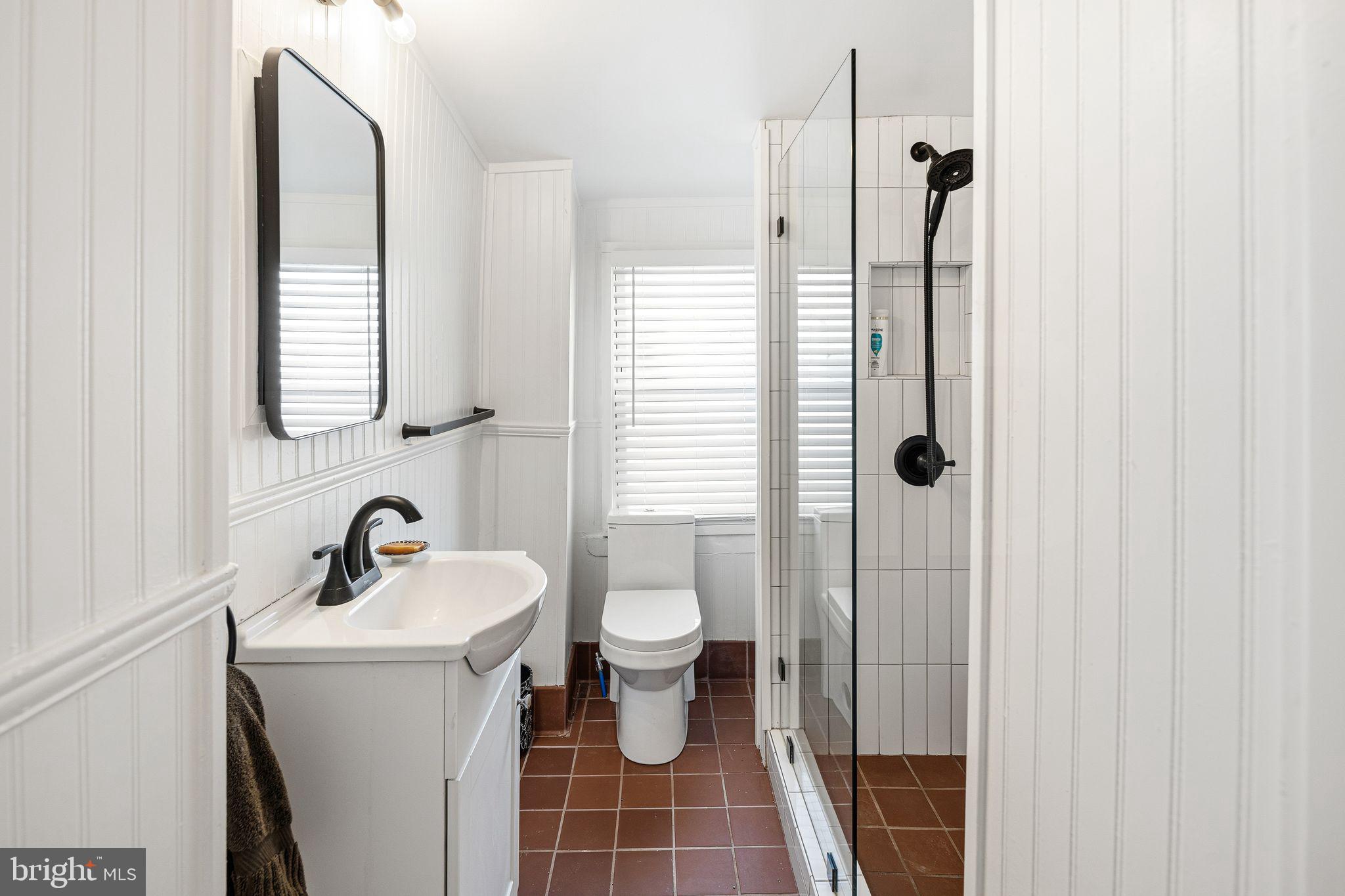 MANTUA - Residential