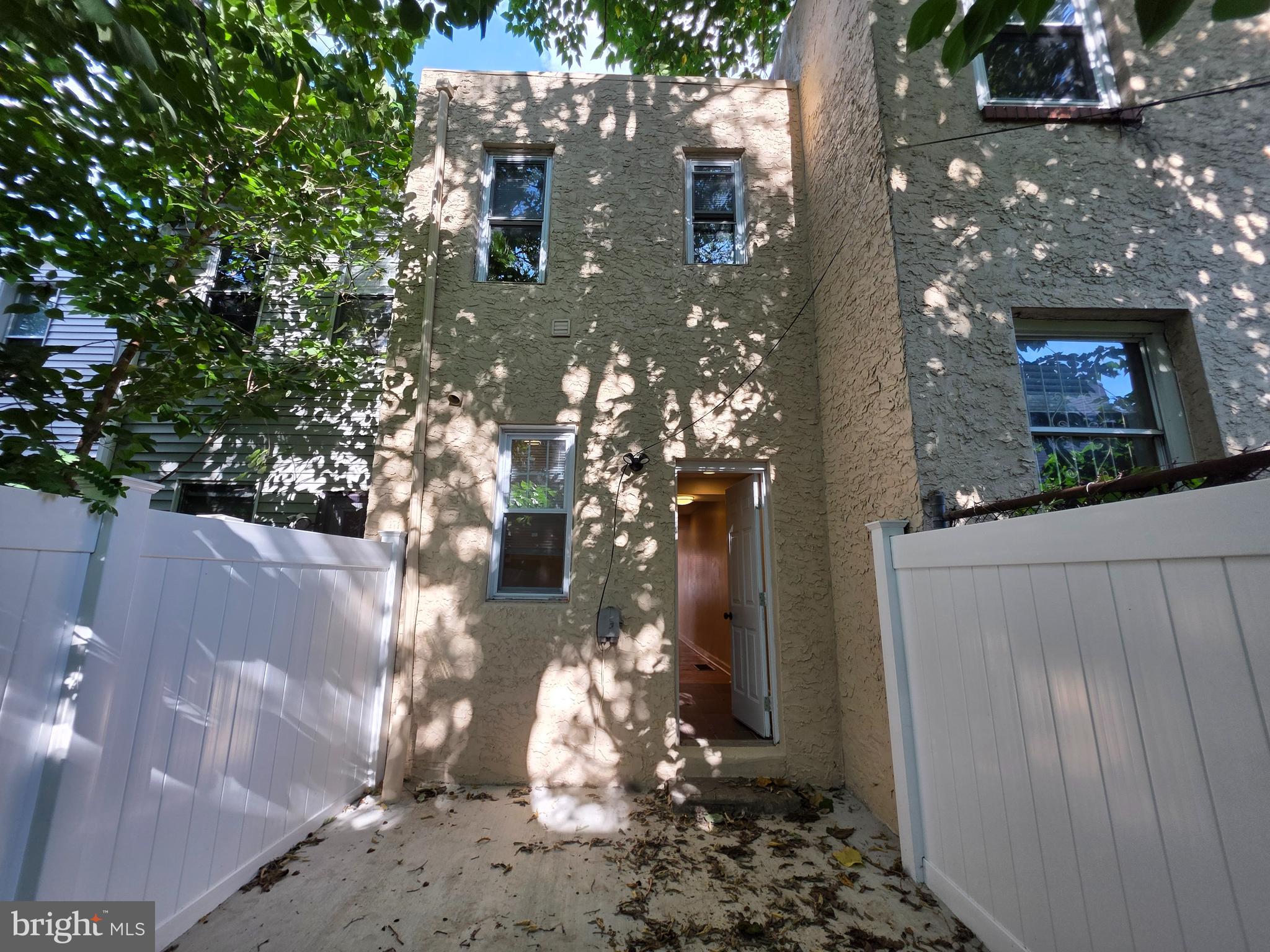 POWELTON VILLAGE - Residential