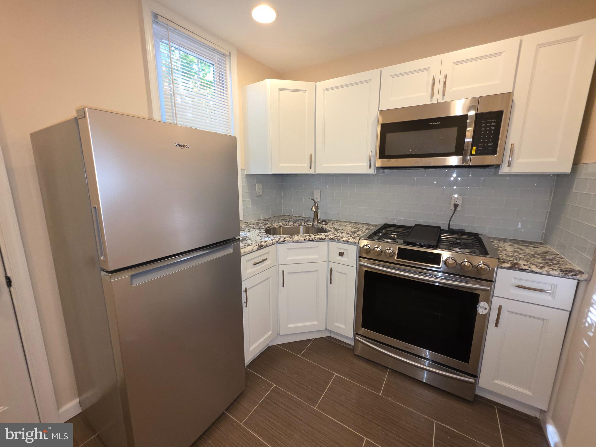 POWELTON VILLAGE - Residential