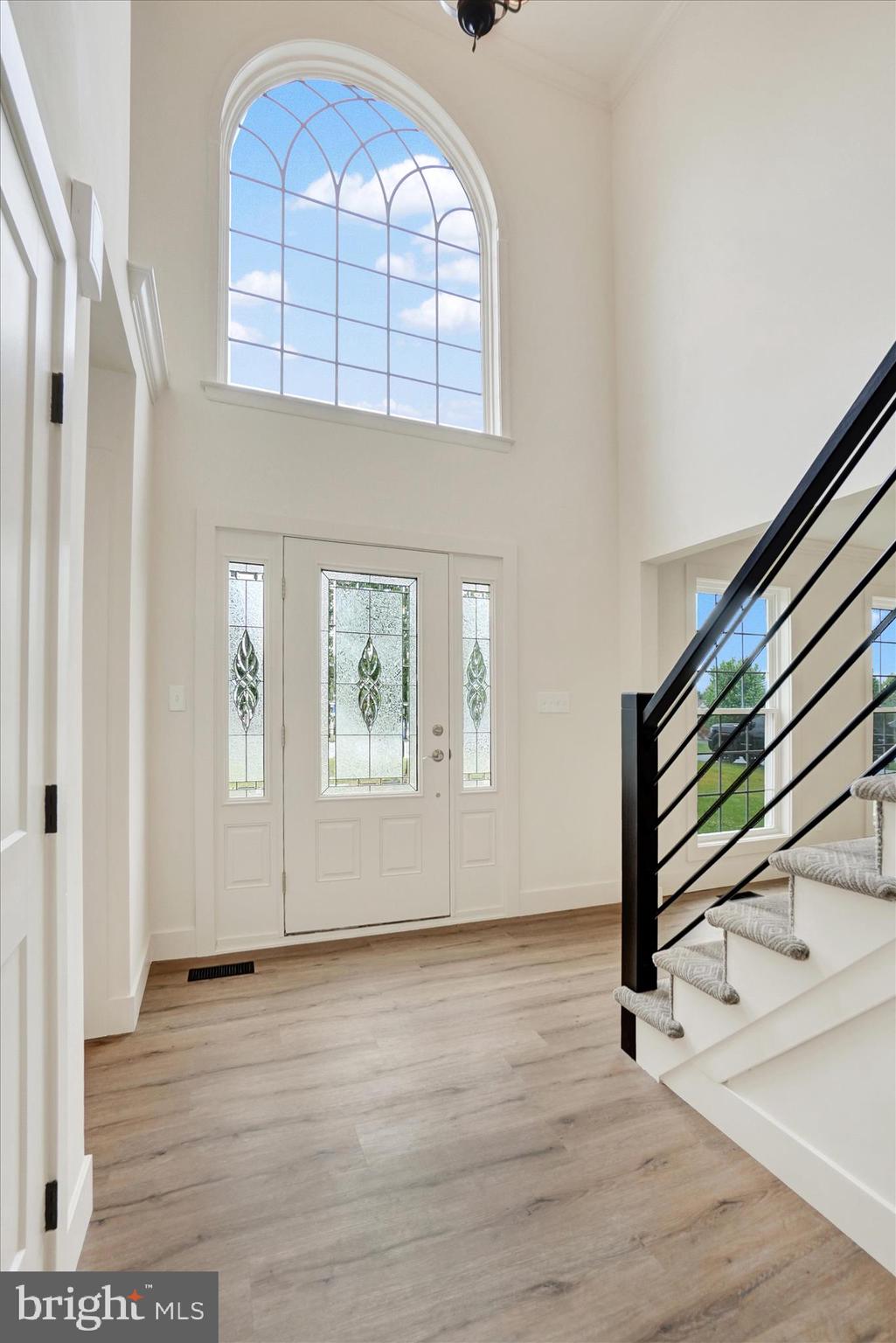 COLONIAL MEADOWS - Residential