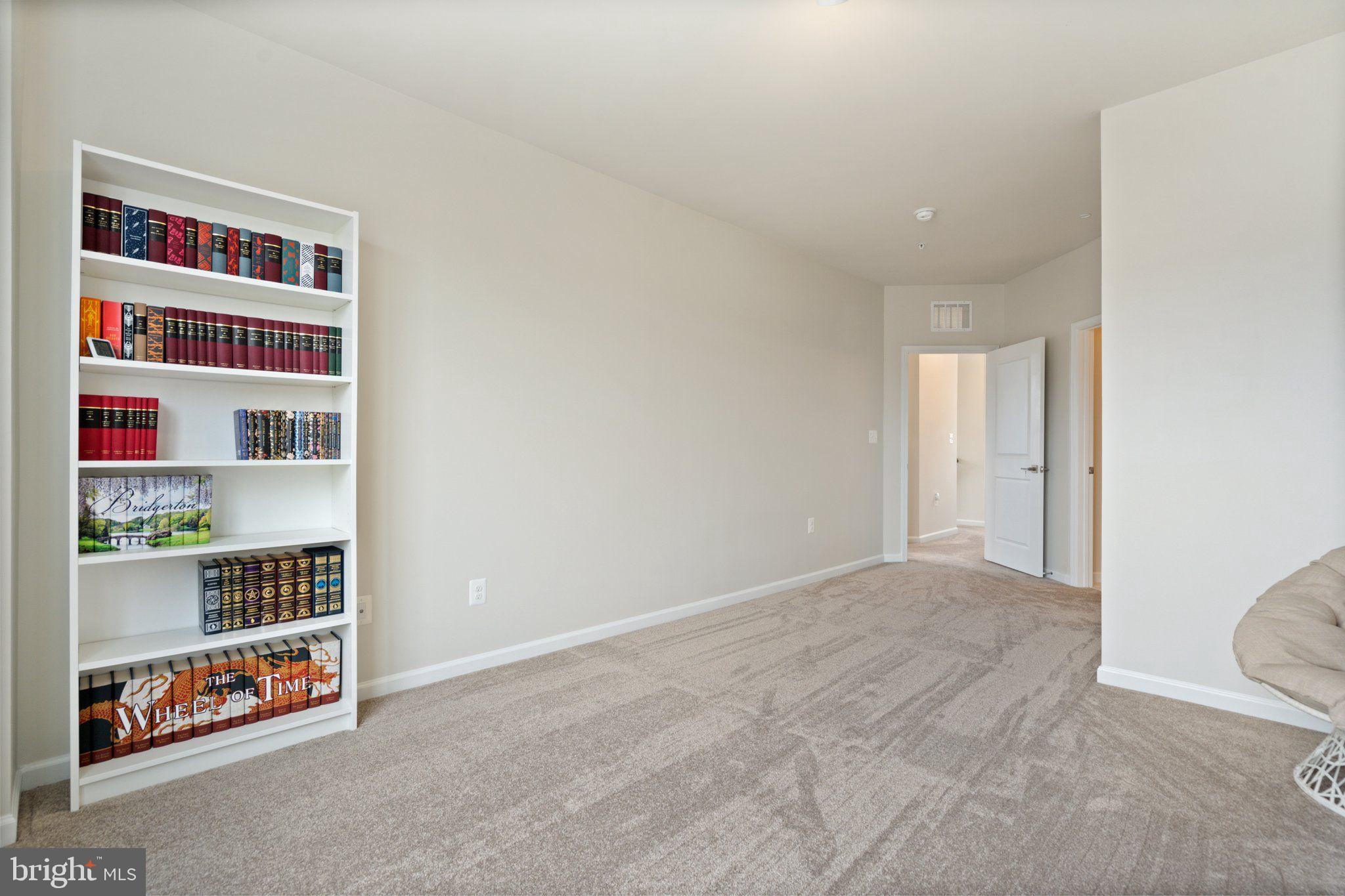 RIDGES AT LOUDOUN VALLEY - Residential