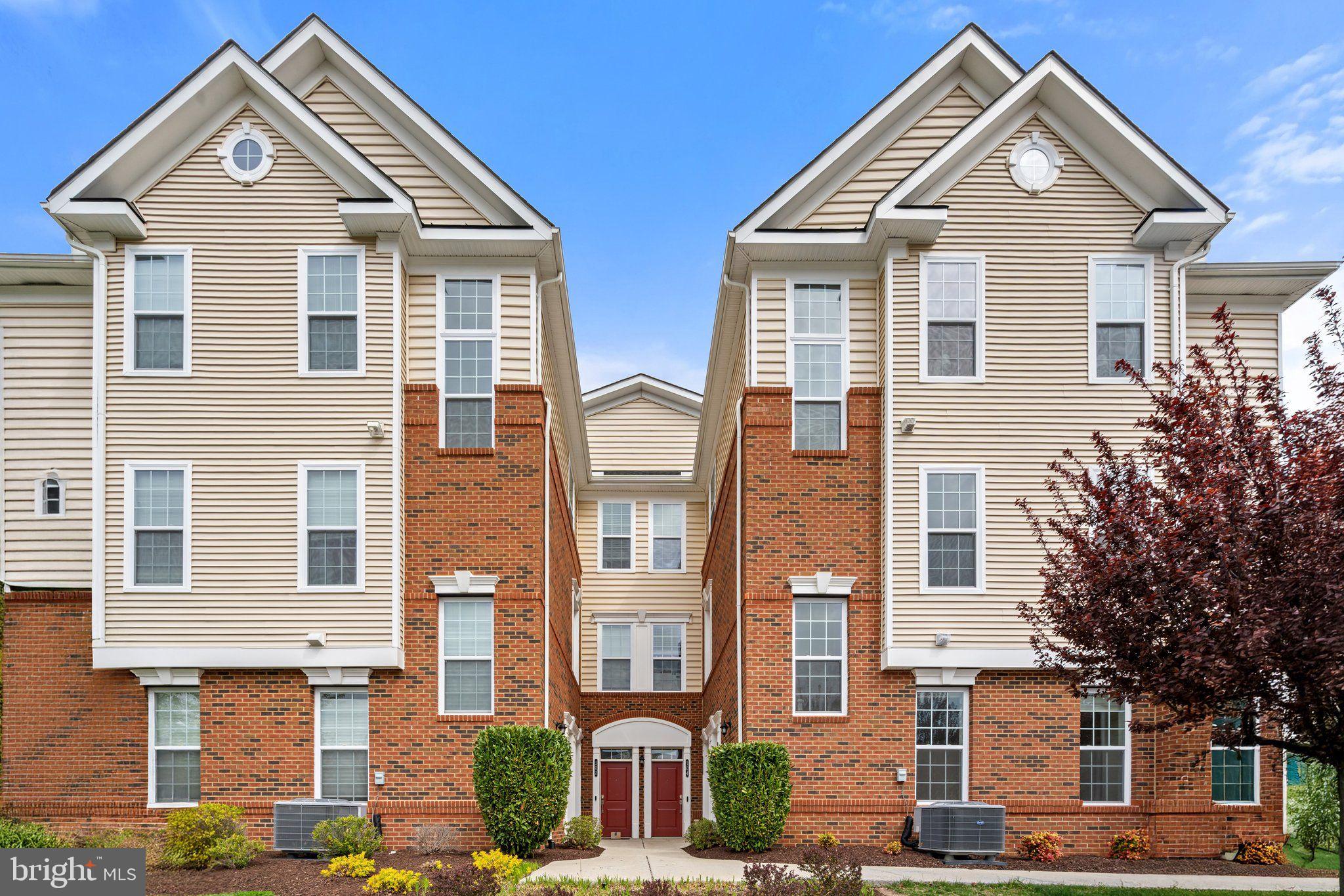 RIDGES AT LOUDOUN VALLEY - Residential