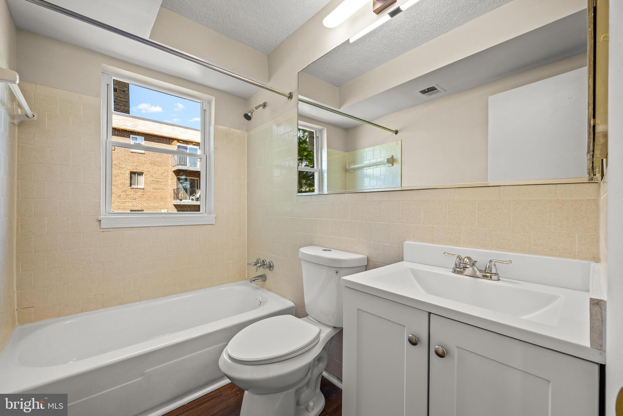 REISTERSTOWN - Residential