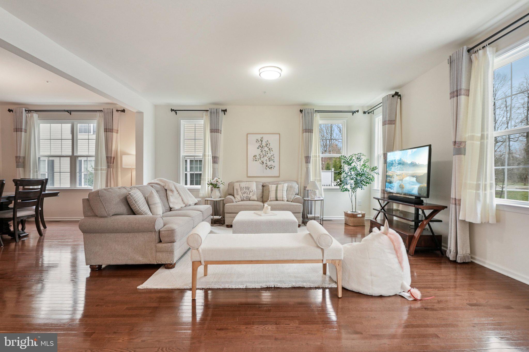 THE RESERVE AT GLEN LOCH - Residential
