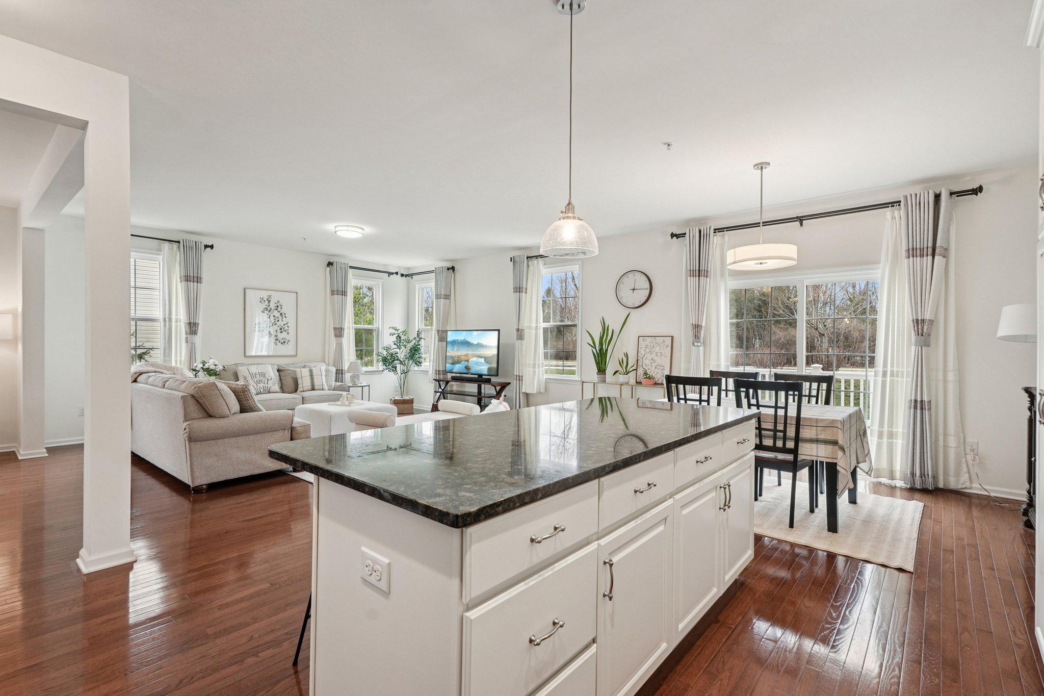 THE RESERVE AT GLEN LOCH - Residential