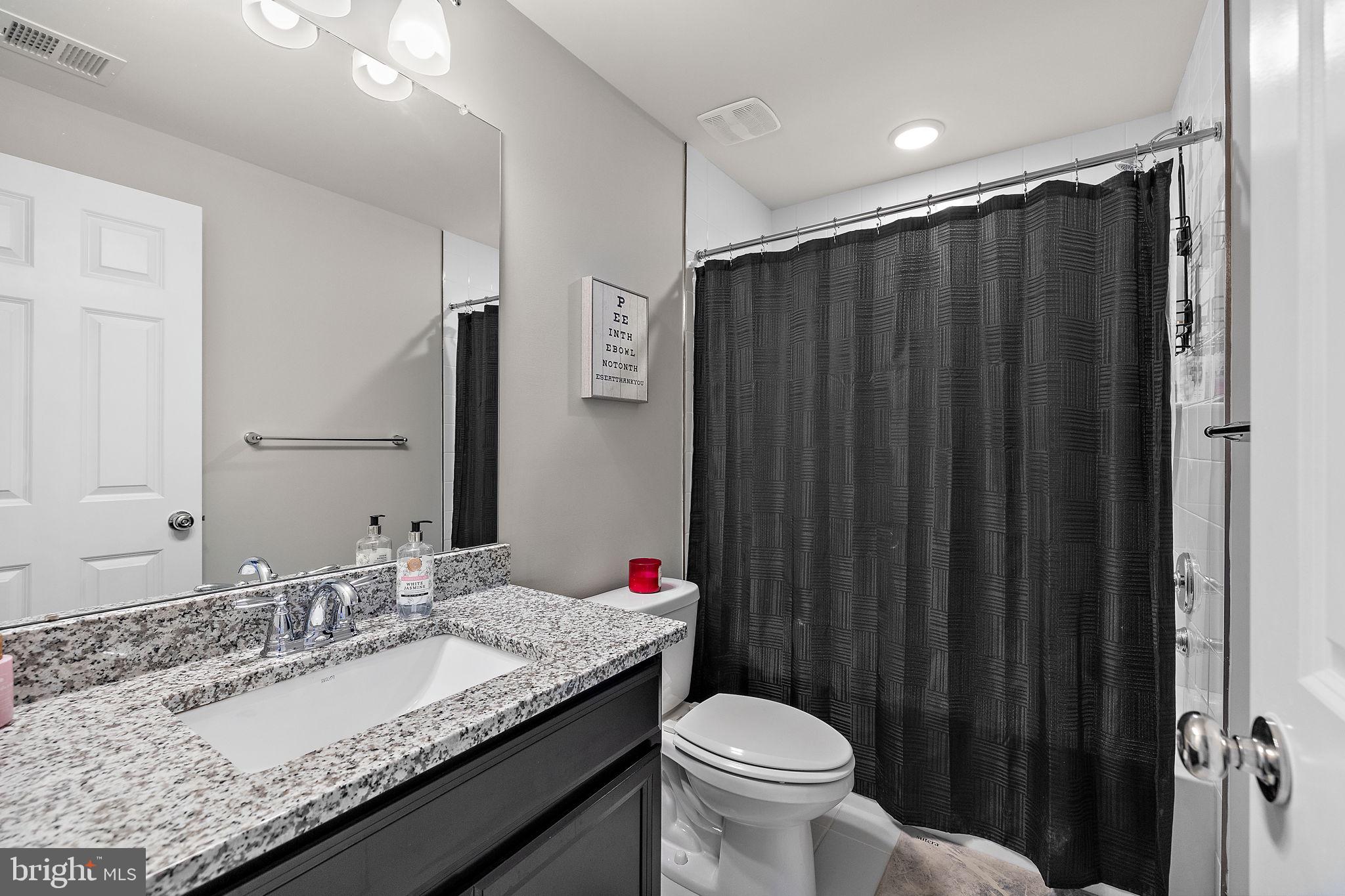 WHITEHALL - Residential